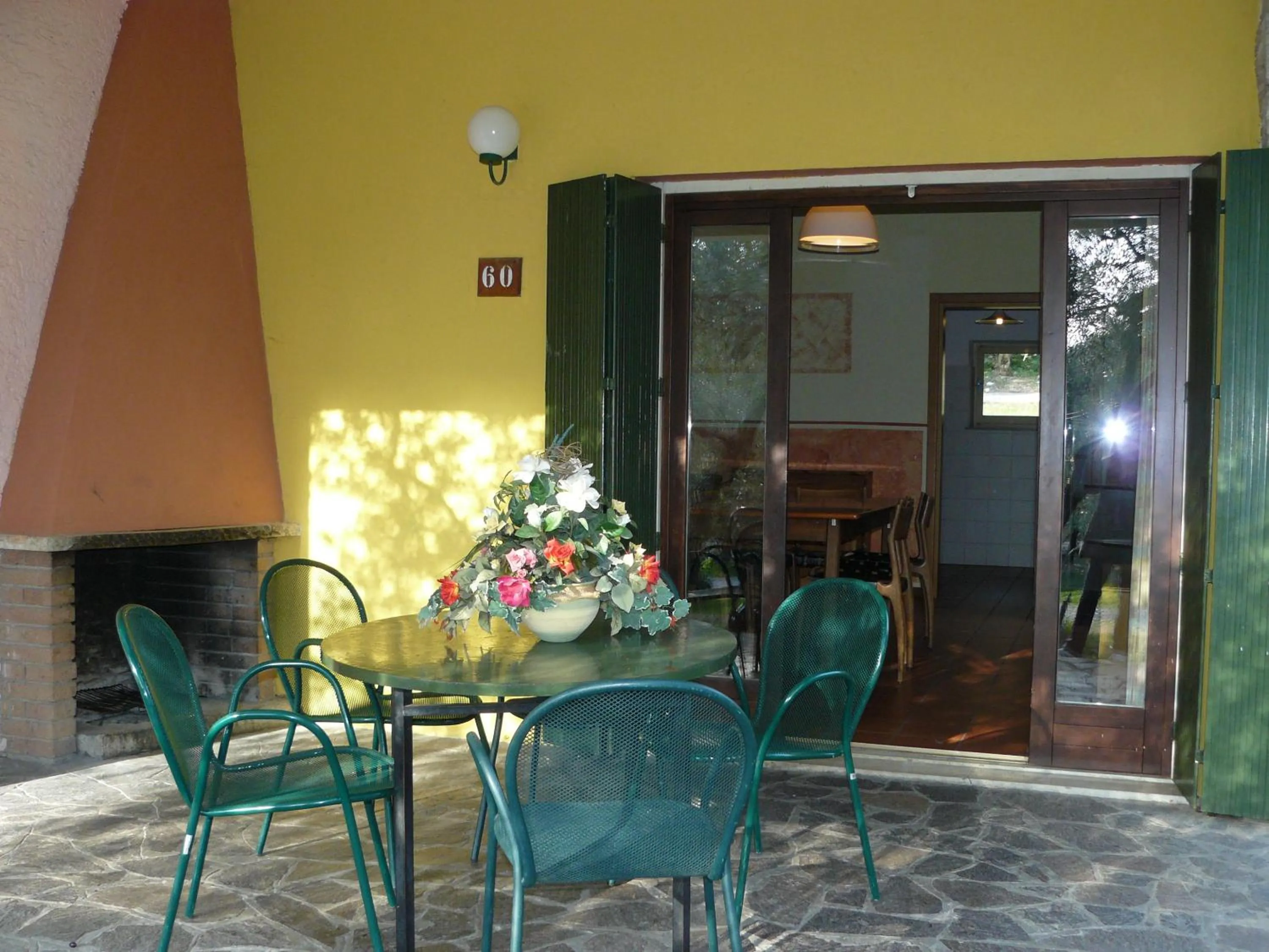 Patio in Residence Parco Del Garda