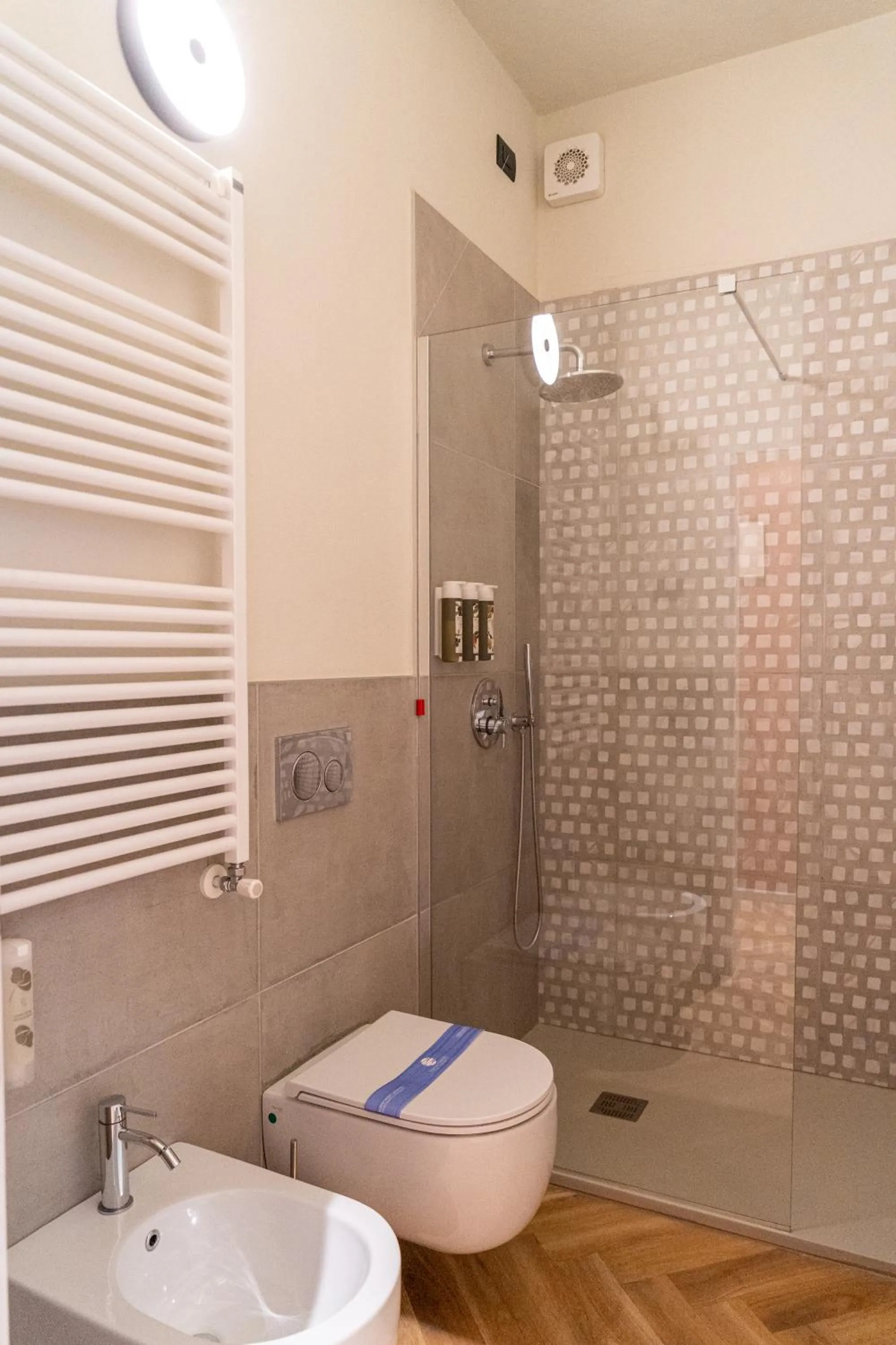Shower in Hotel Querceto Wellness & Spa - Garda Lake Collection