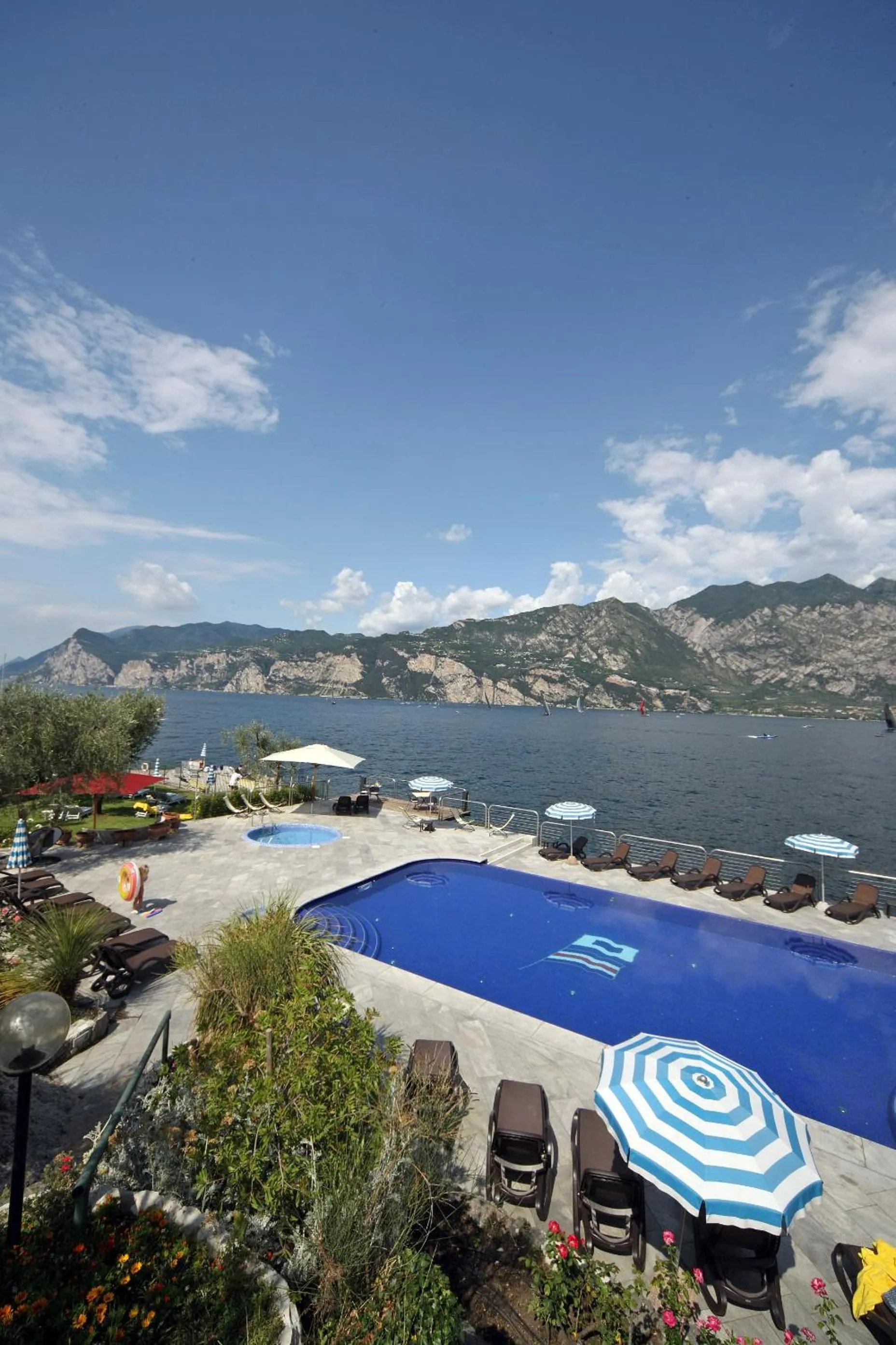 Day in Hotel Sailing Center