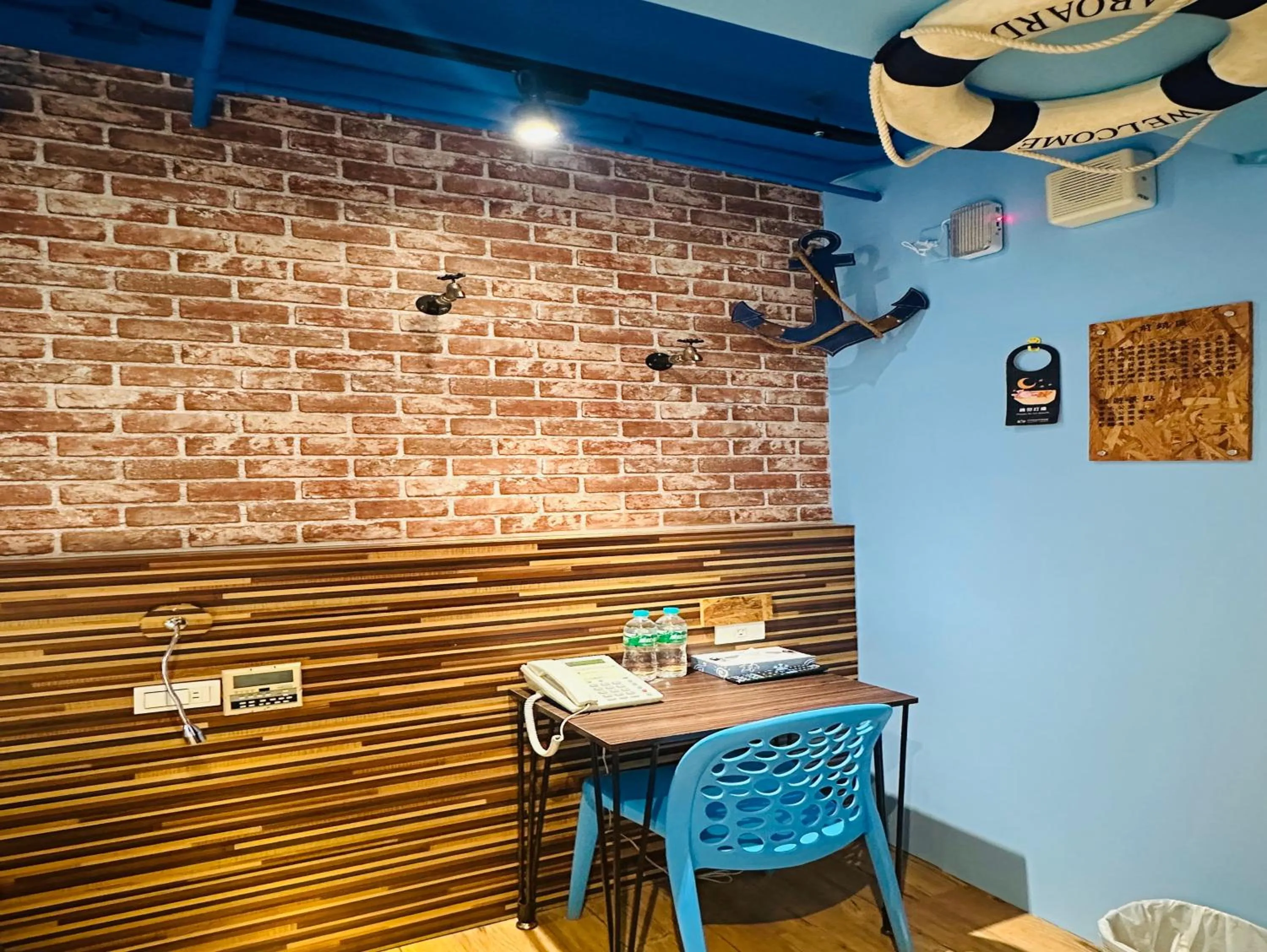 Photo of the whole room in R10 Eco Hotel