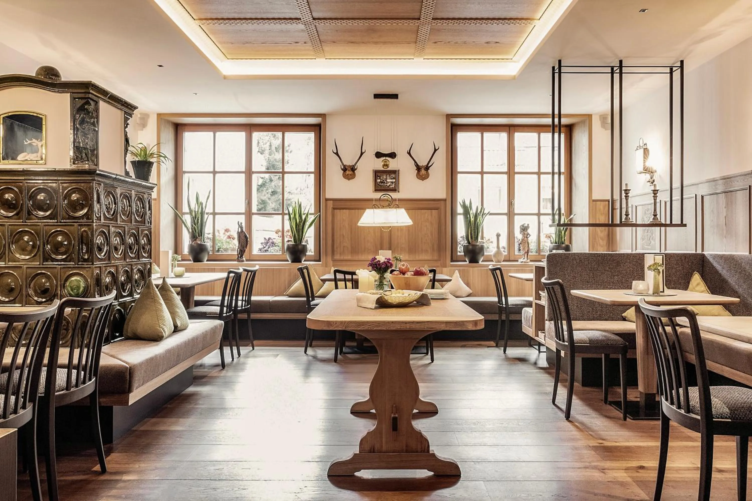 Restaurant/places to eat in Hotel Luna Mondschein