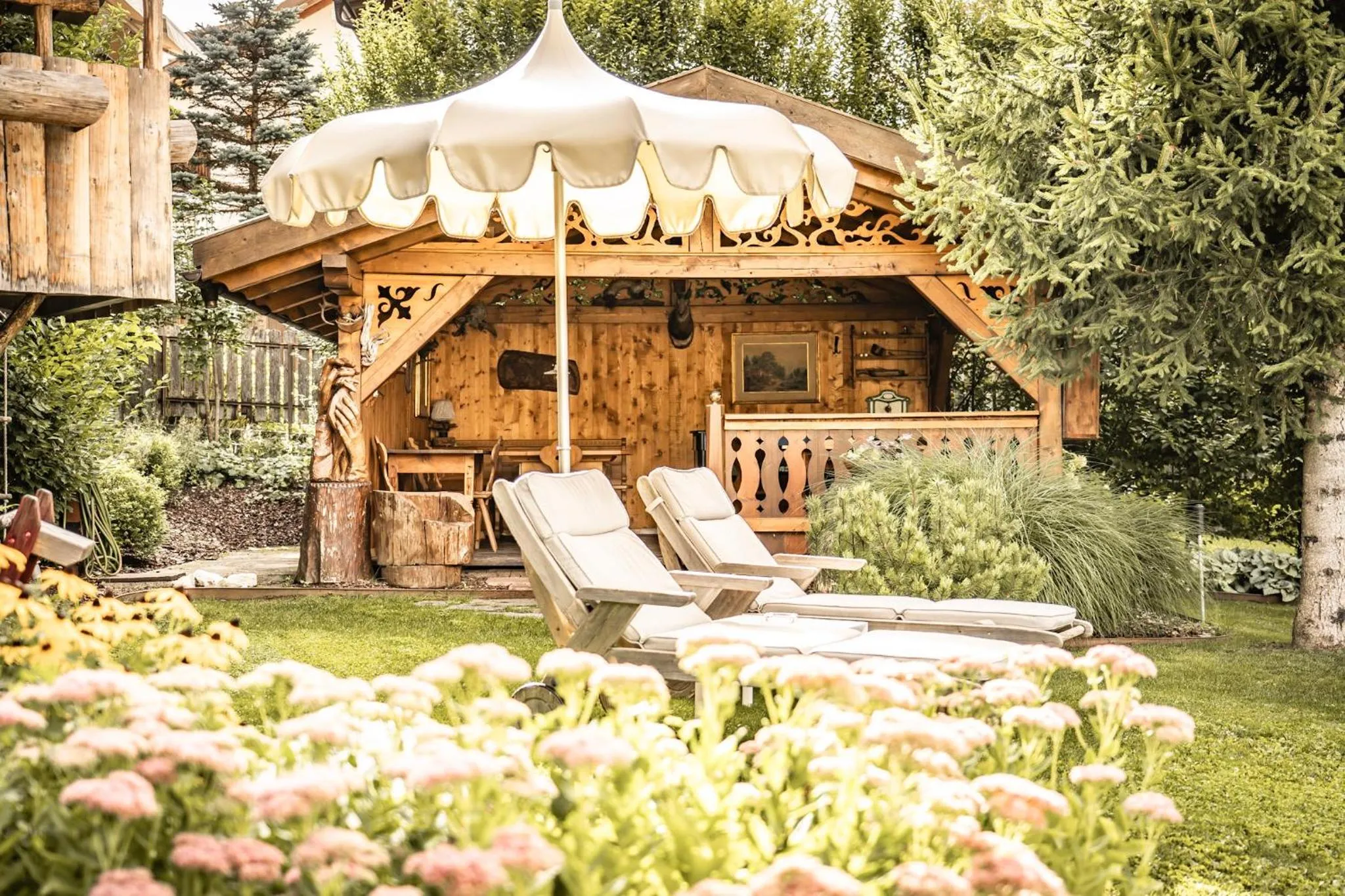 Garden in Hotel Luna Mondschein