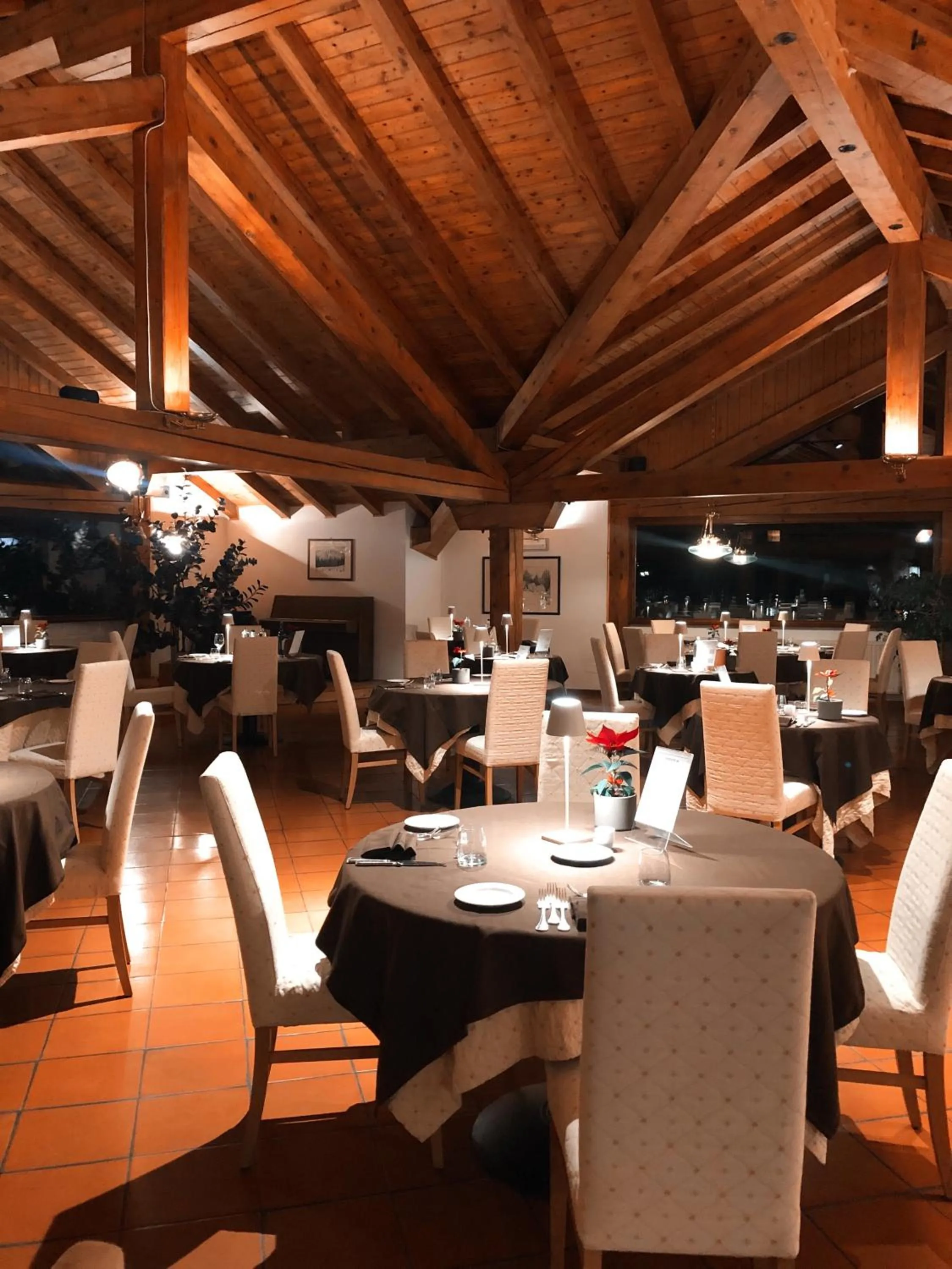 Restaurant/places to eat in Luna Wellness Hotel