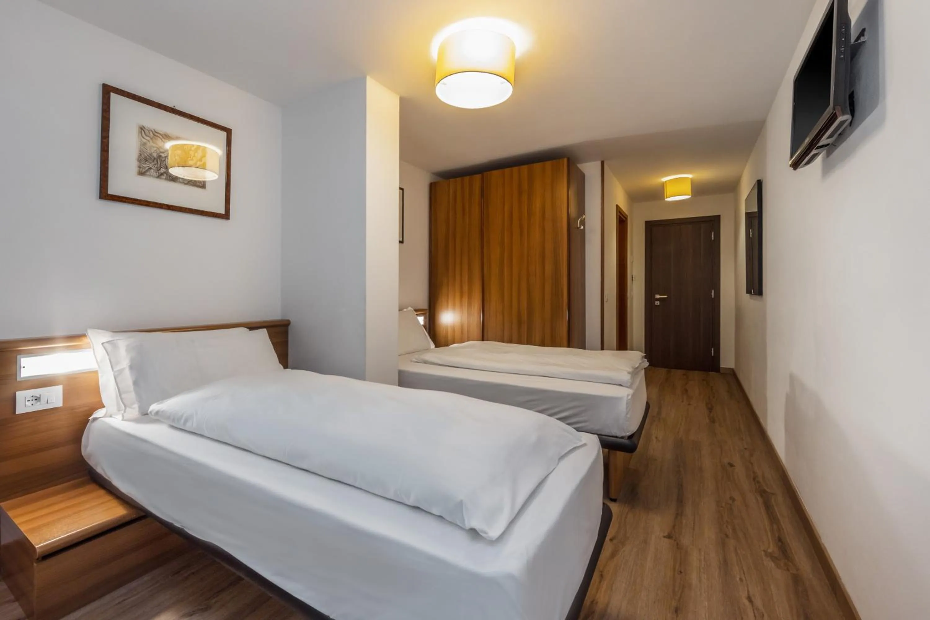 Bedroom, Bed in Luna Wellness Hotel