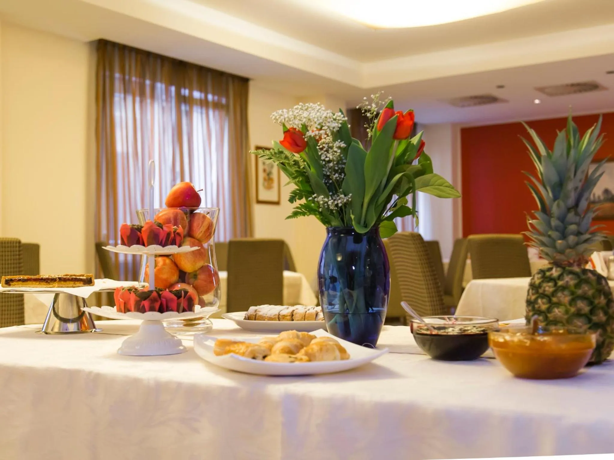 Food and drinks in Hotel Regina