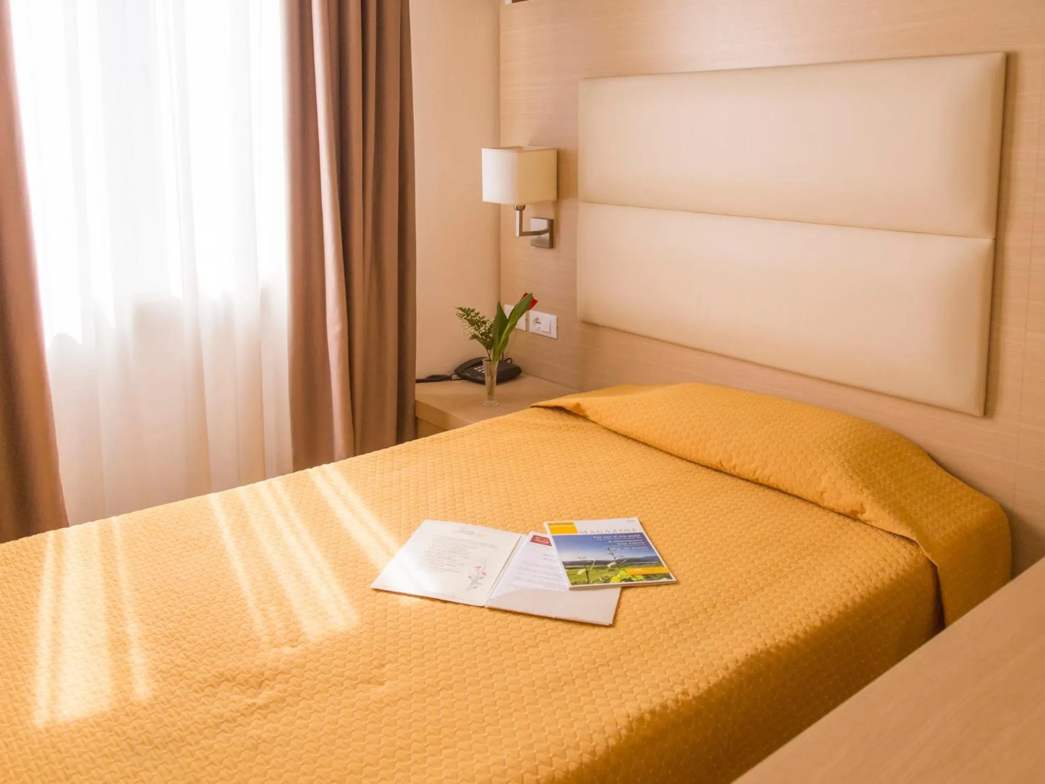 Photo of the whole room, Bed in Hotel Regina