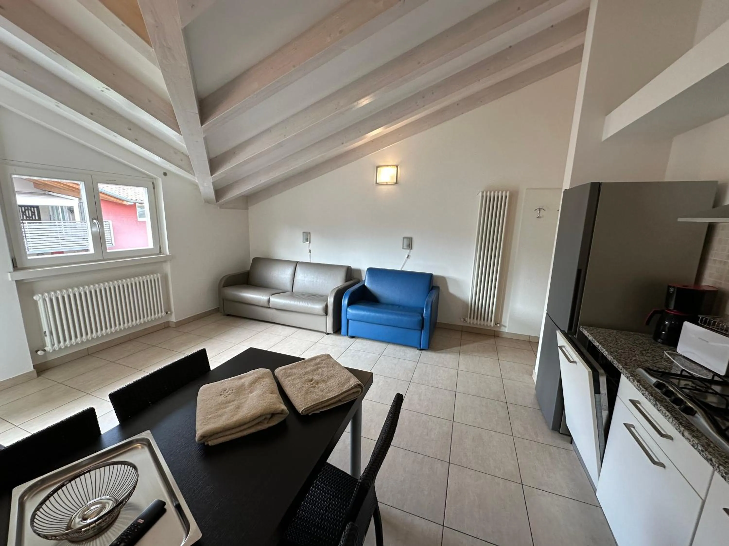 TV and multimedia in 4 Limoni Apartment Resort