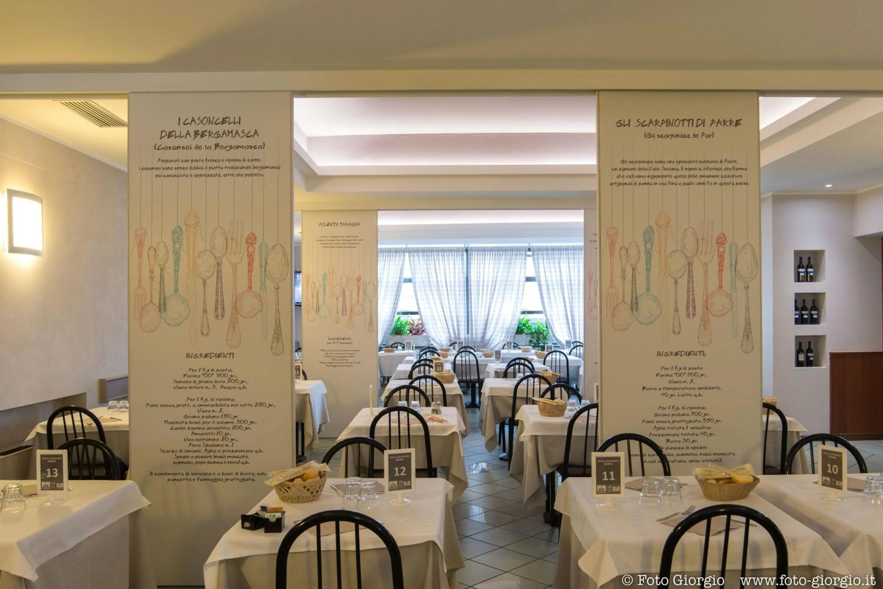 Restaurant/places to eat in Hotel Daina