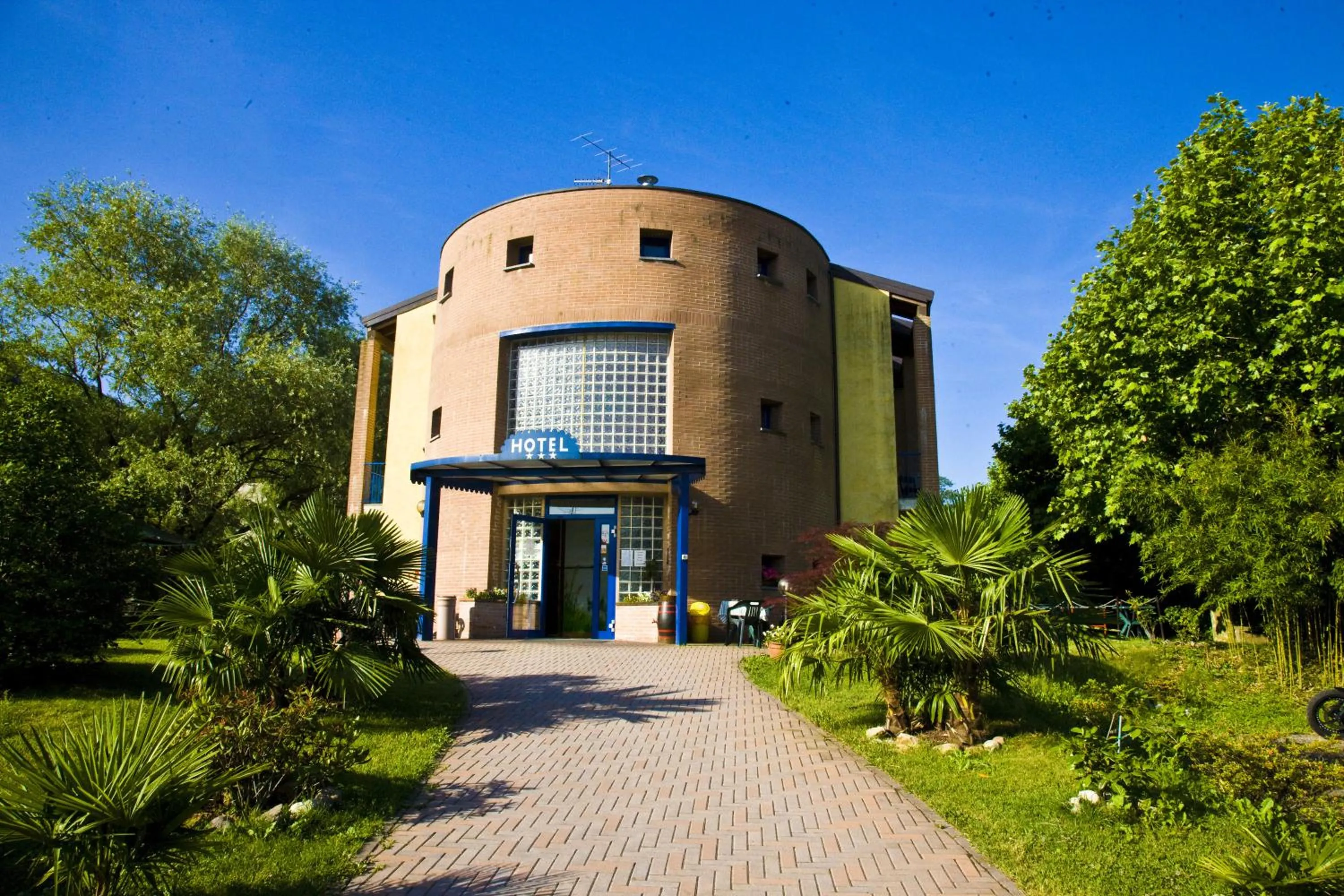Facade/entrance in Hotel Il Canneto