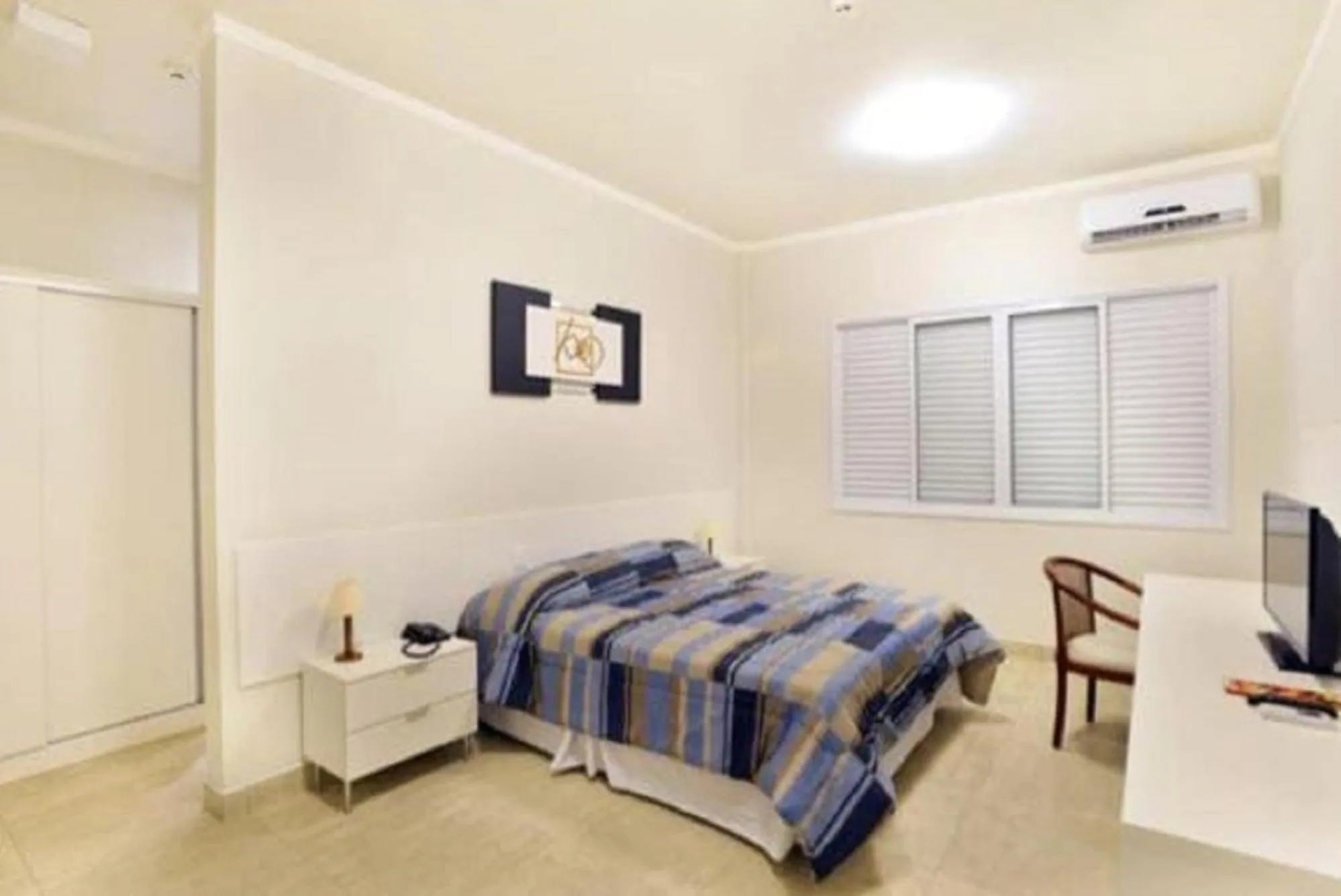 Bed in Habitat Prime Hotel