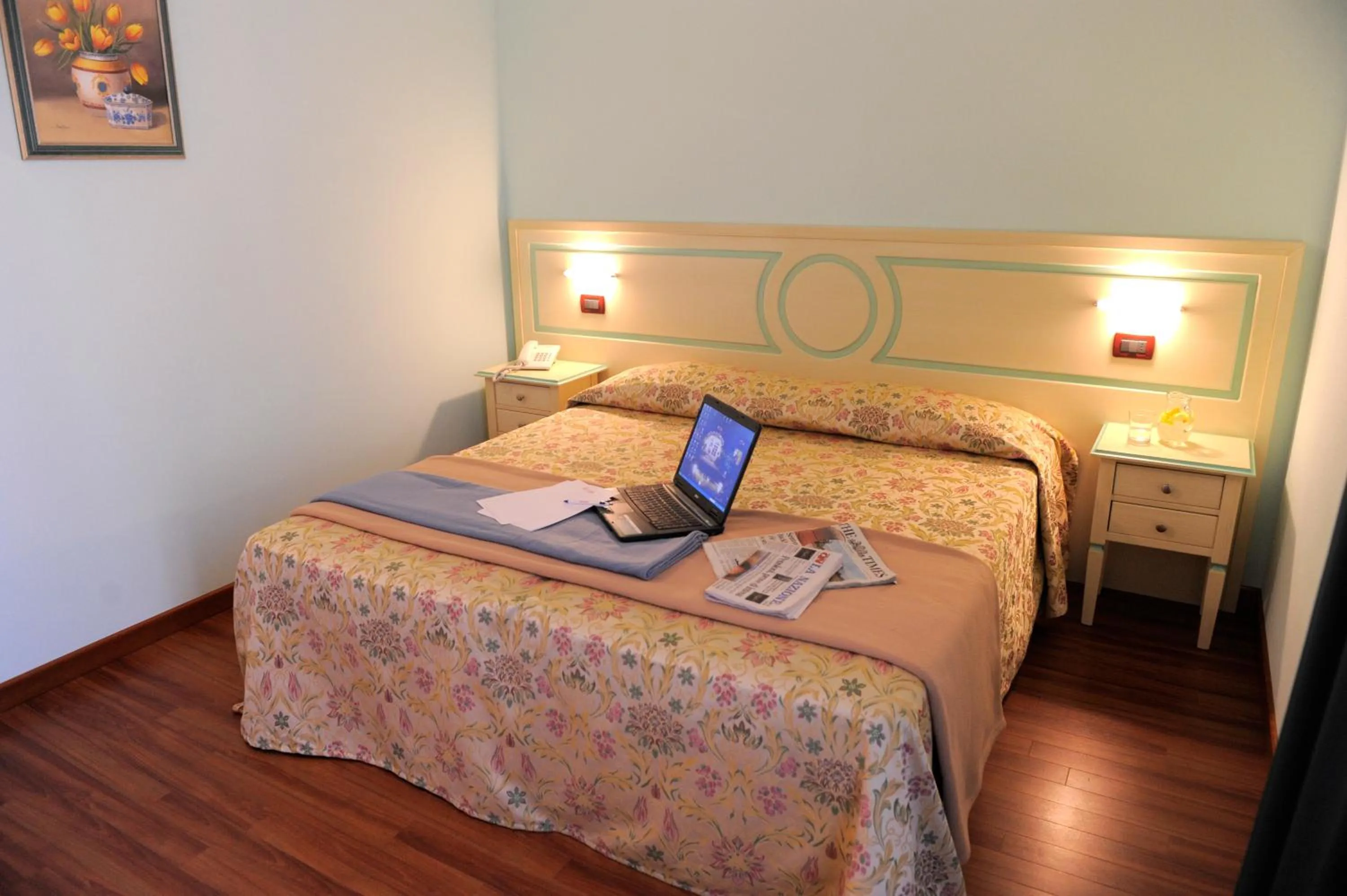 Photo of the whole room, Bed in Hotel Plazza