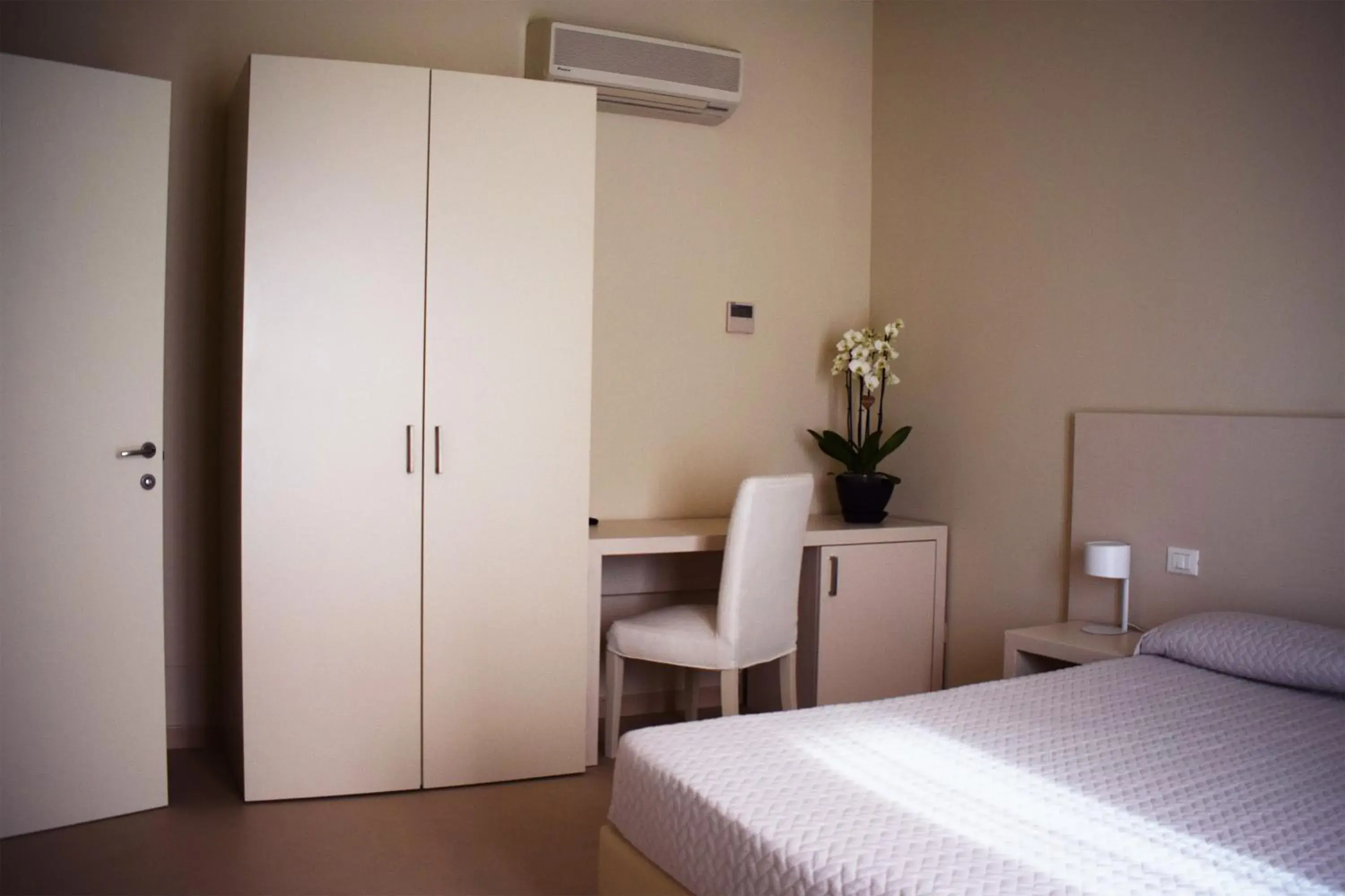 Standard Quadruple Room in Hotel & Residence Exclusive Standard Quadruple Room in Hotel & Residence Exclusive