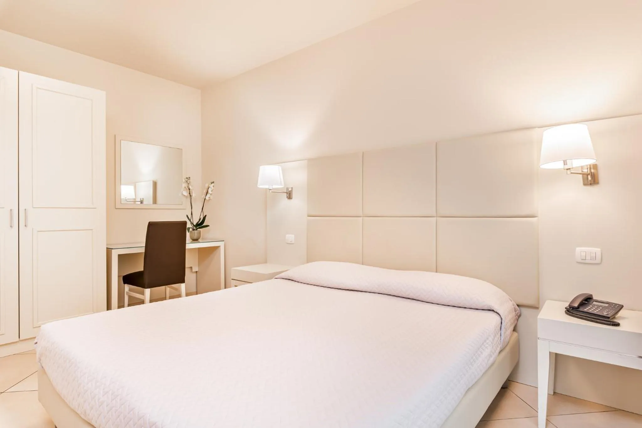 Bedroom, Bed in Hotel & Residence Exclusive