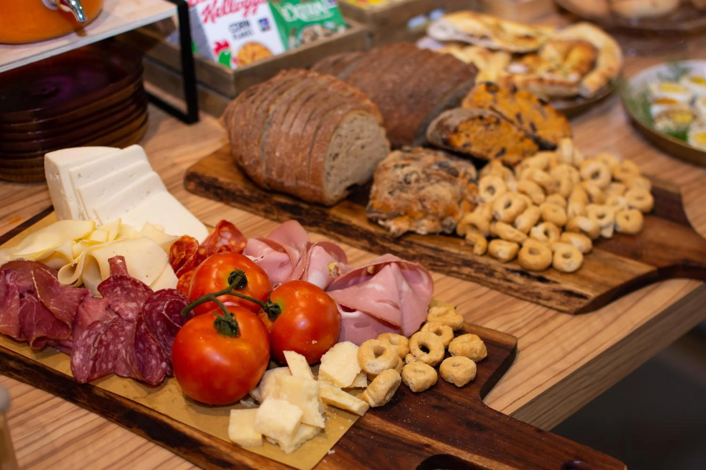 Breakfast in Hotel Aloisi