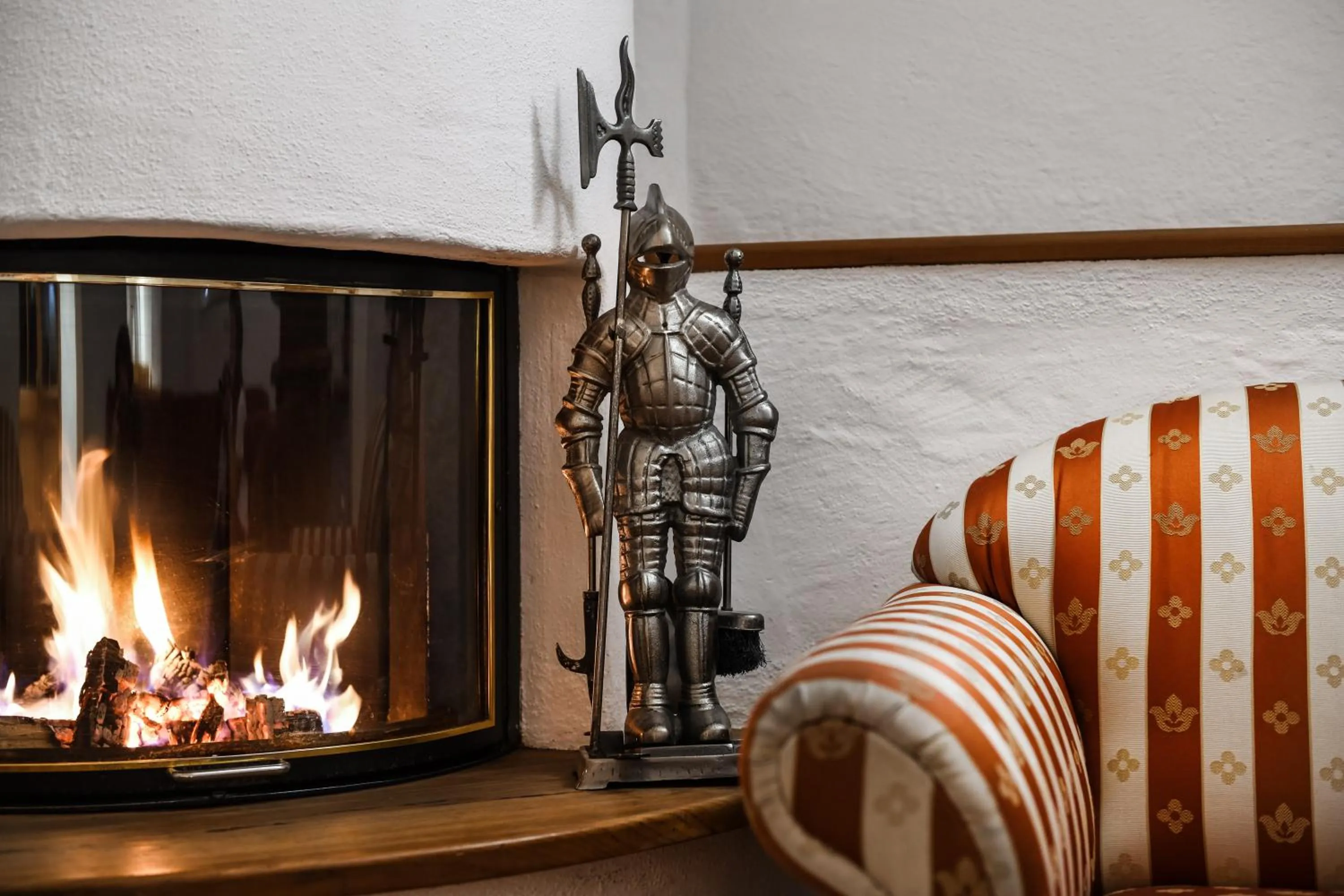 Communal lounge/ TV room in Kristallhotel Corona-Krone