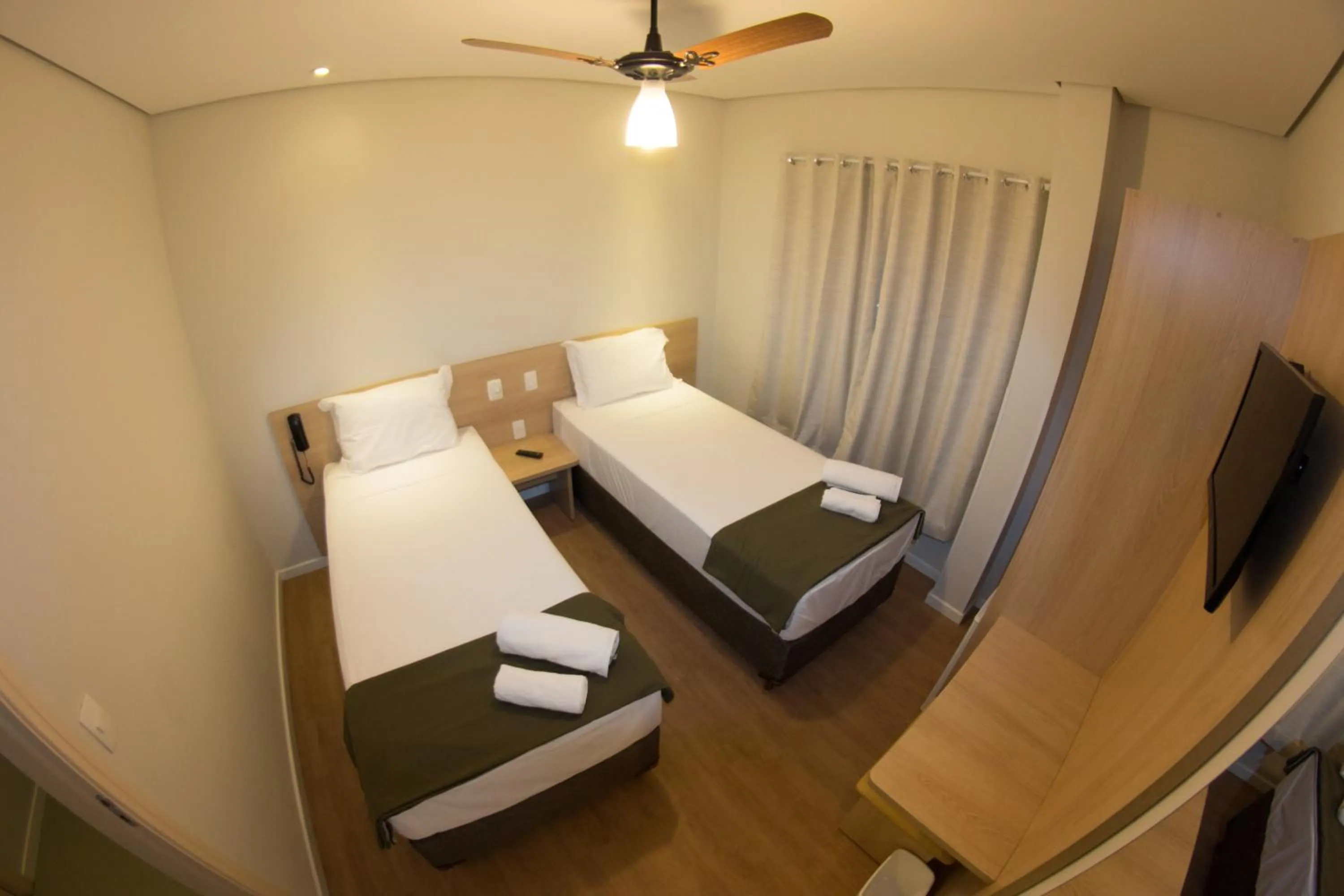 Bedroom, Bed in Hotel Toyo Inn