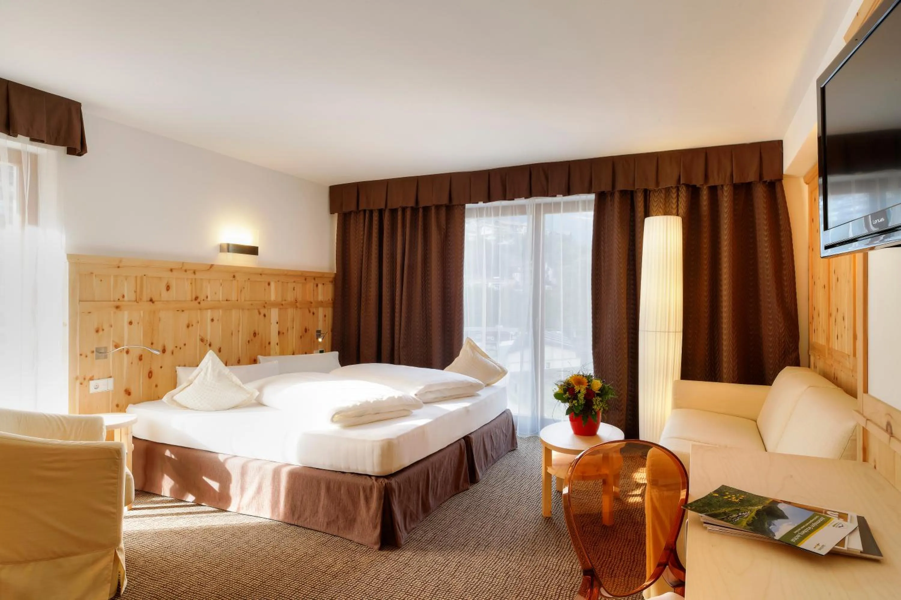 Decorative detail, Bed in Hotel Leitner