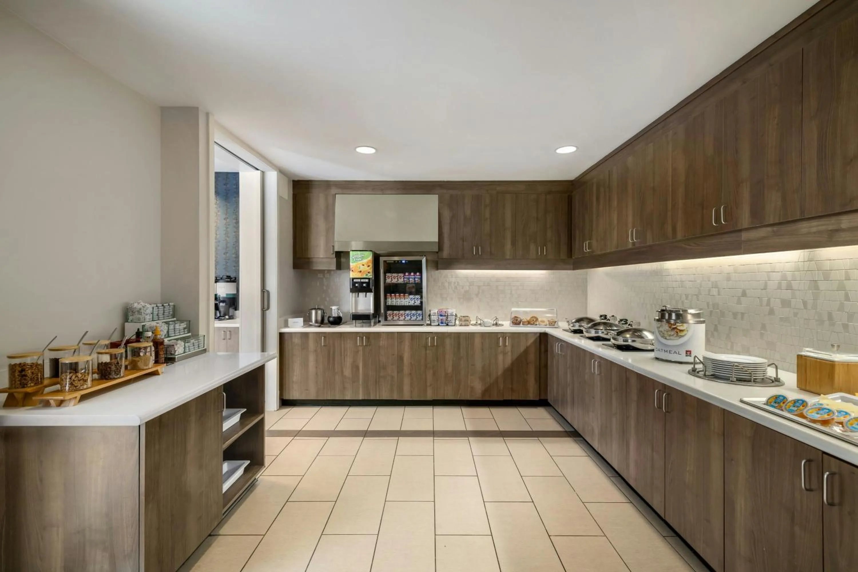 Breakfast in Residence Inn by Marriott Jackson The District at Eastover