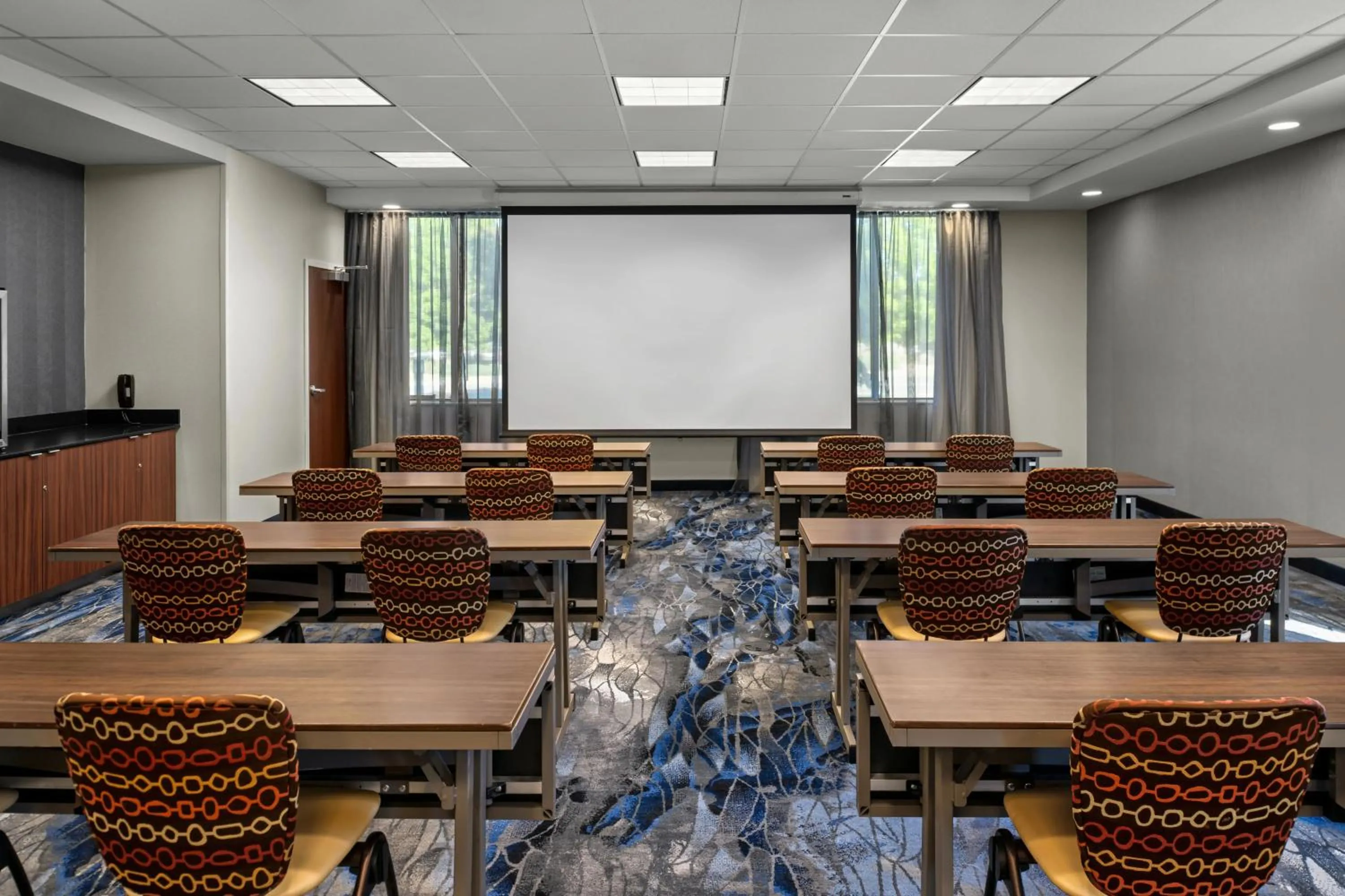 Meeting/conference room in Fairfield Inn & Suites by Marriott Salt Lake City Midvale