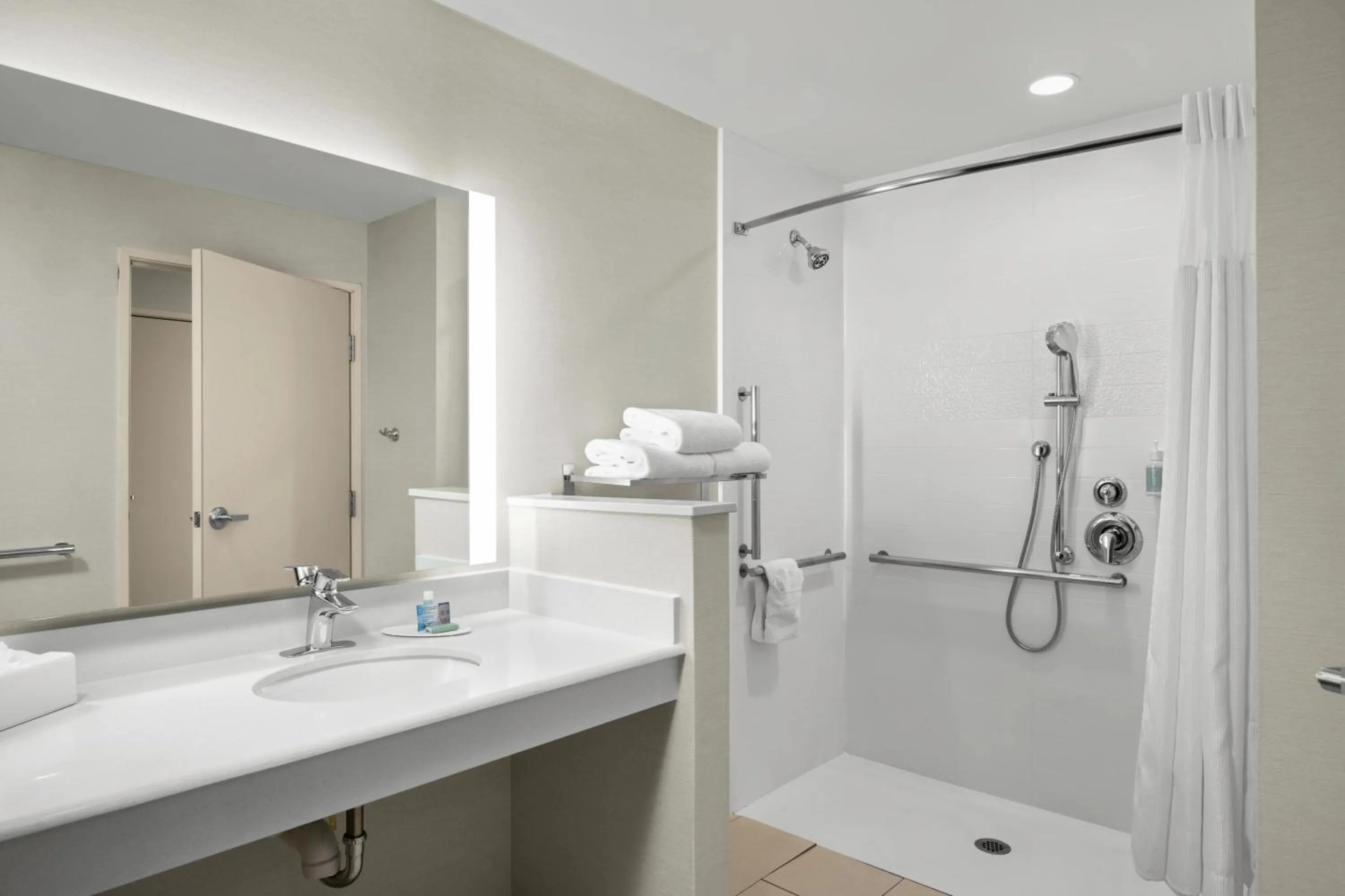 Shower in Fairfield Inn & Suites by Marriott Salt Lake City Midvale