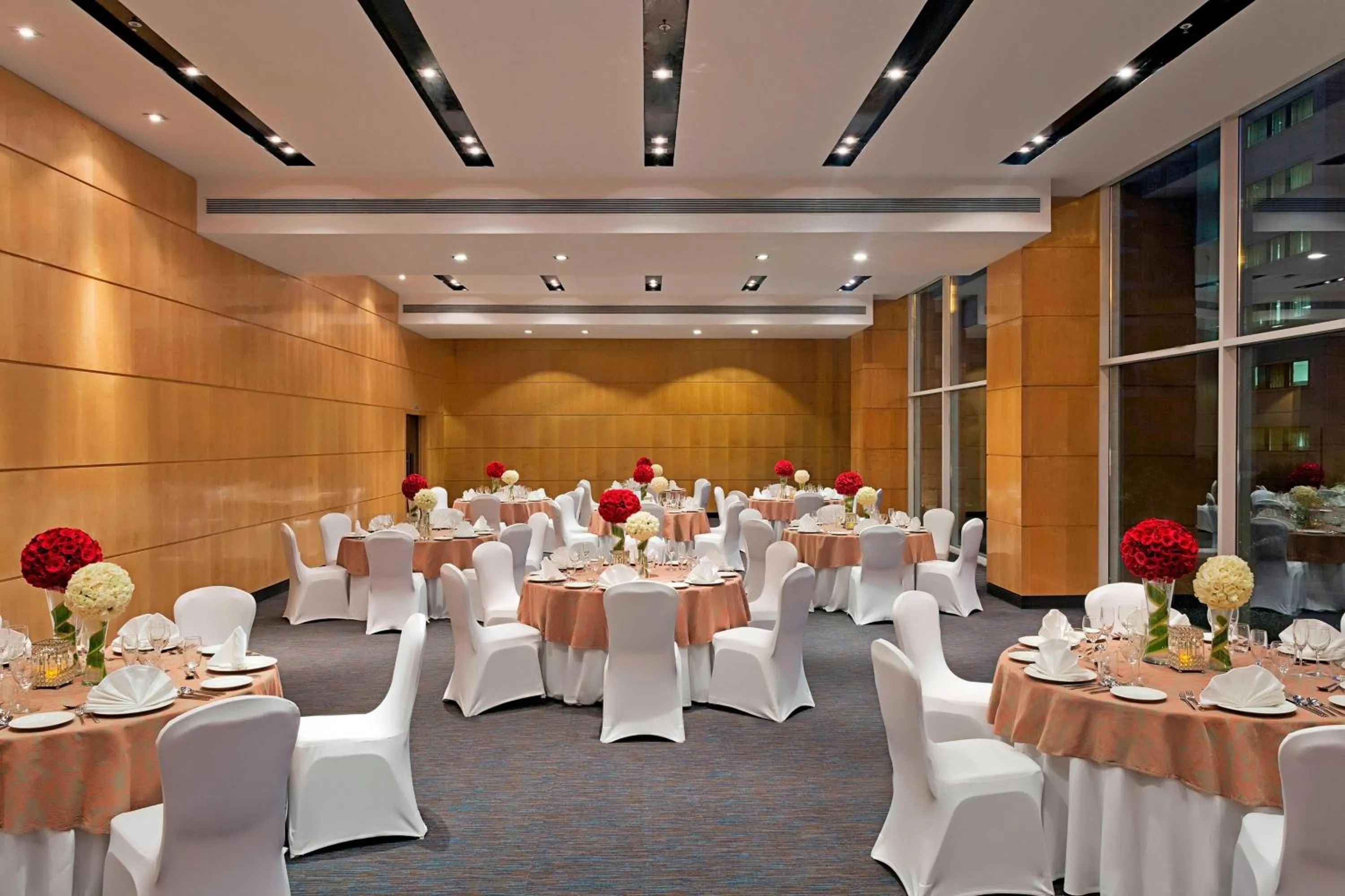 Meeting/conference room in Fairfield by Marriott Lucknow