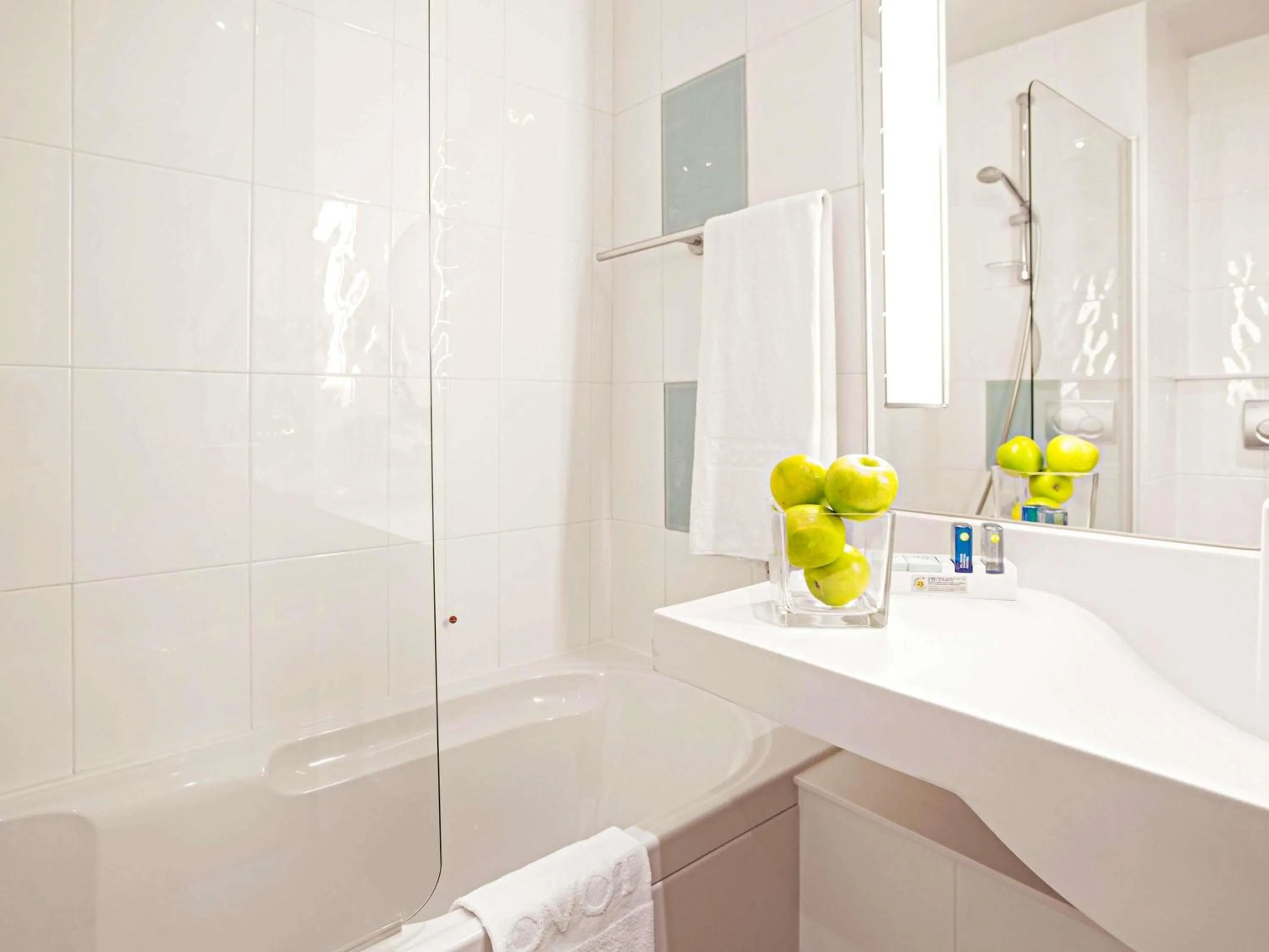 Bedroom in Novotel Salerno Est Arechi