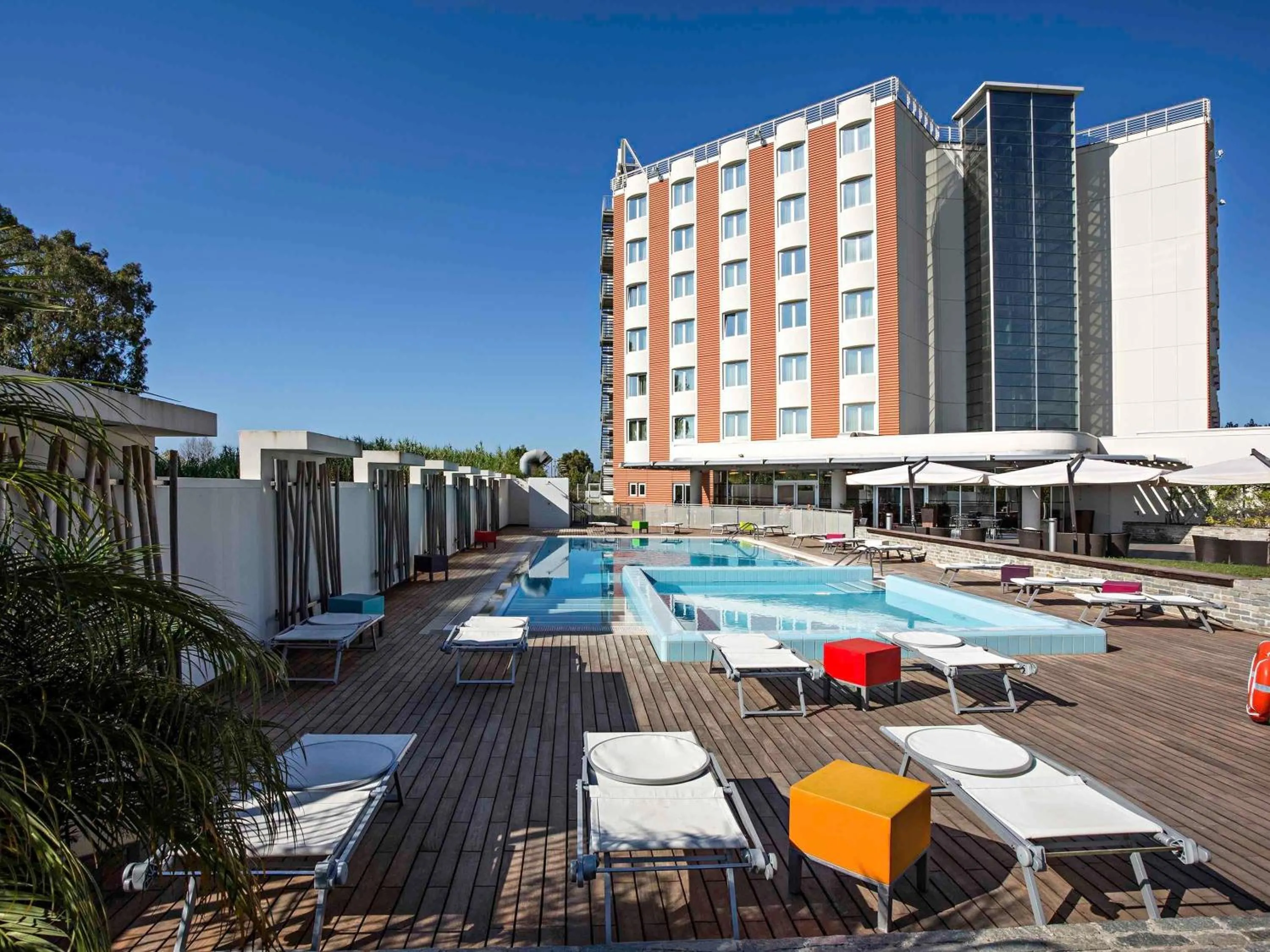 Property building in Novotel Salerno Est Arechi