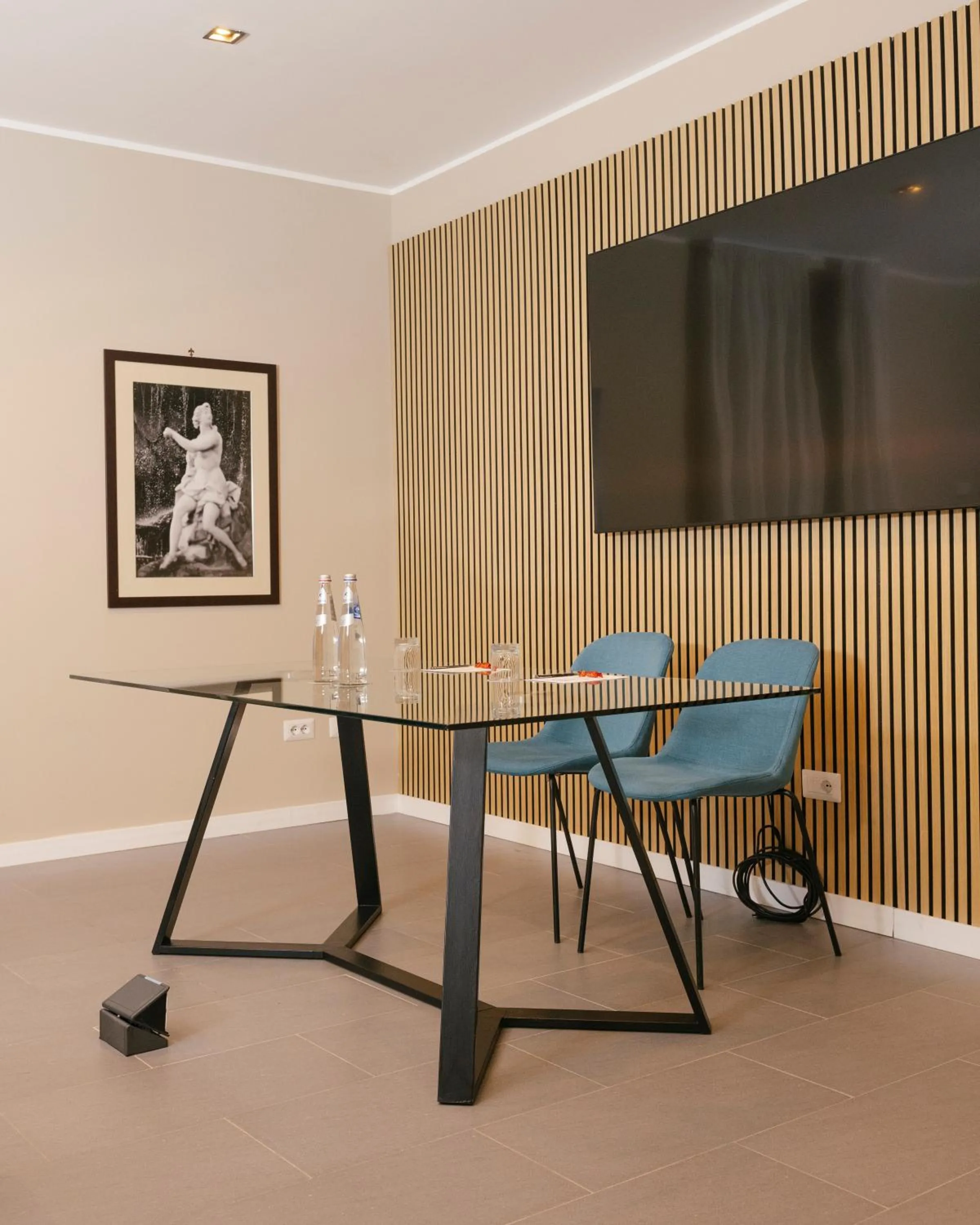 Meeting/conference room in Palazzo Caracciolo Naples