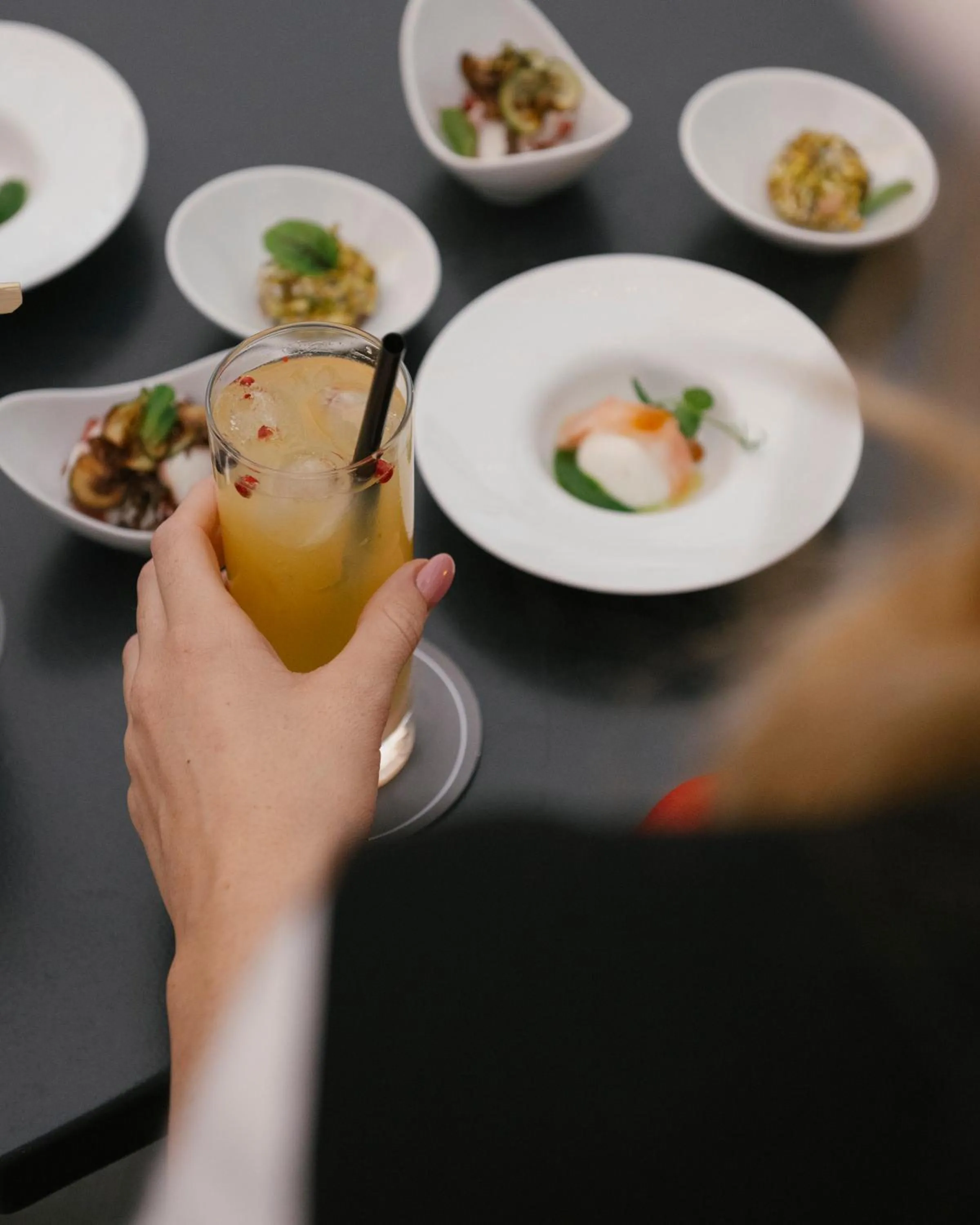 Restaurant/places to eat in Palazzo Caracciolo Naples