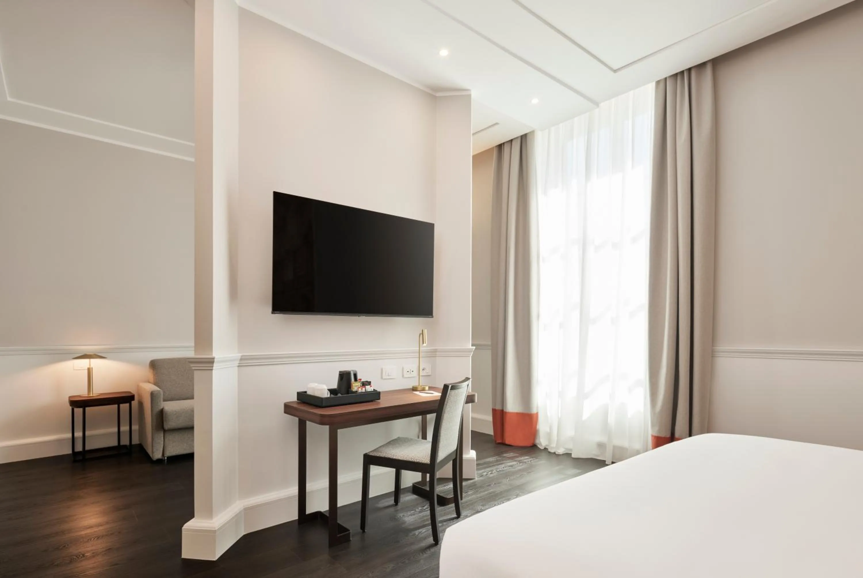 Bedroom, Bed in Palazzo Caracciolo Naples