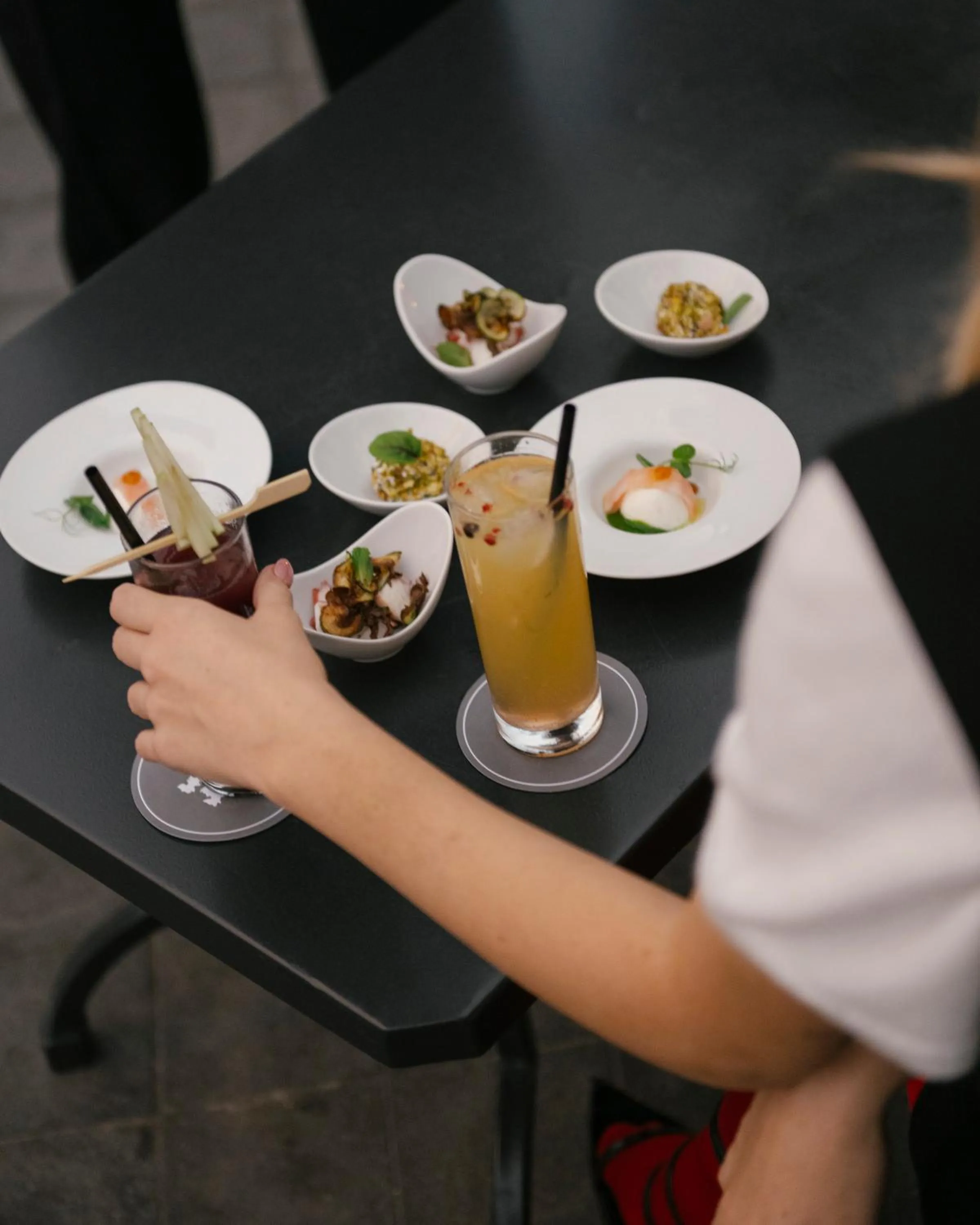 Restaurant/places to eat in Palazzo Caracciolo Naples