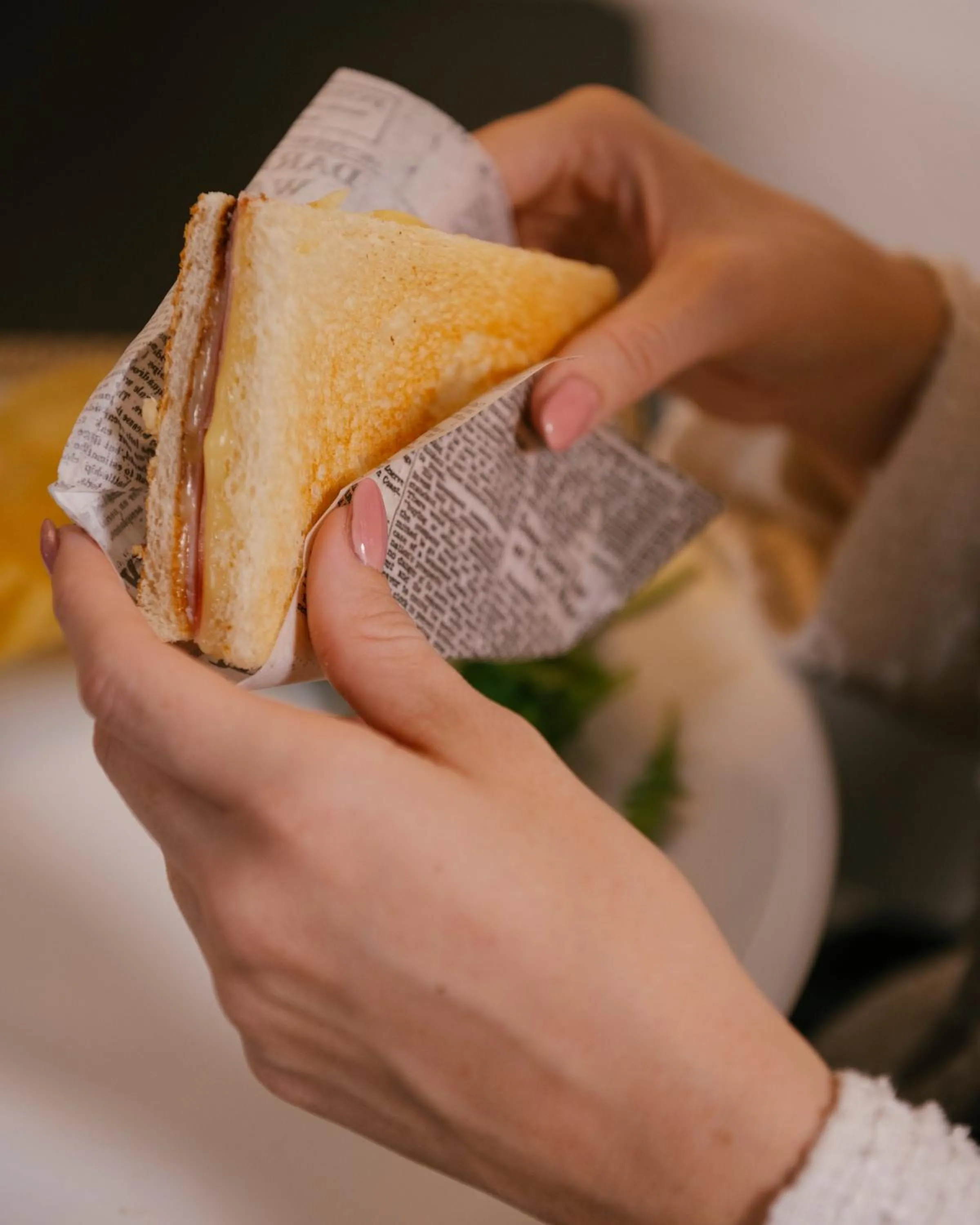 Restaurant/places to eat in Palazzo Caracciolo Naples