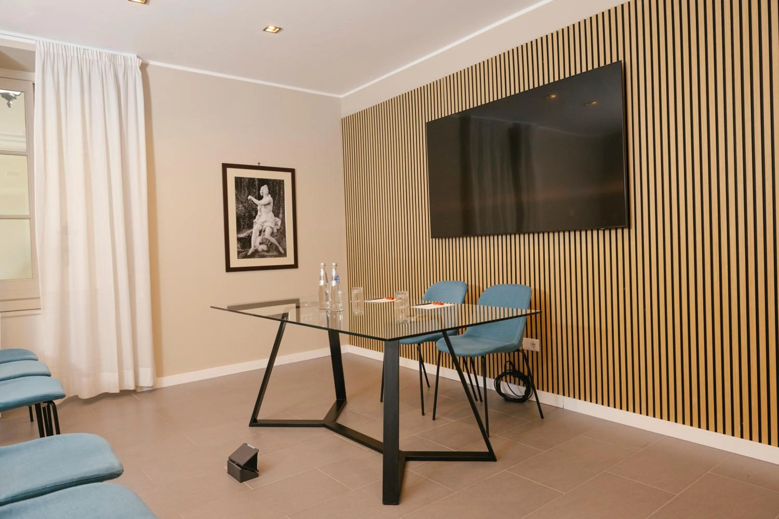 Meeting/conference room in Palazzo Caracciolo Naples