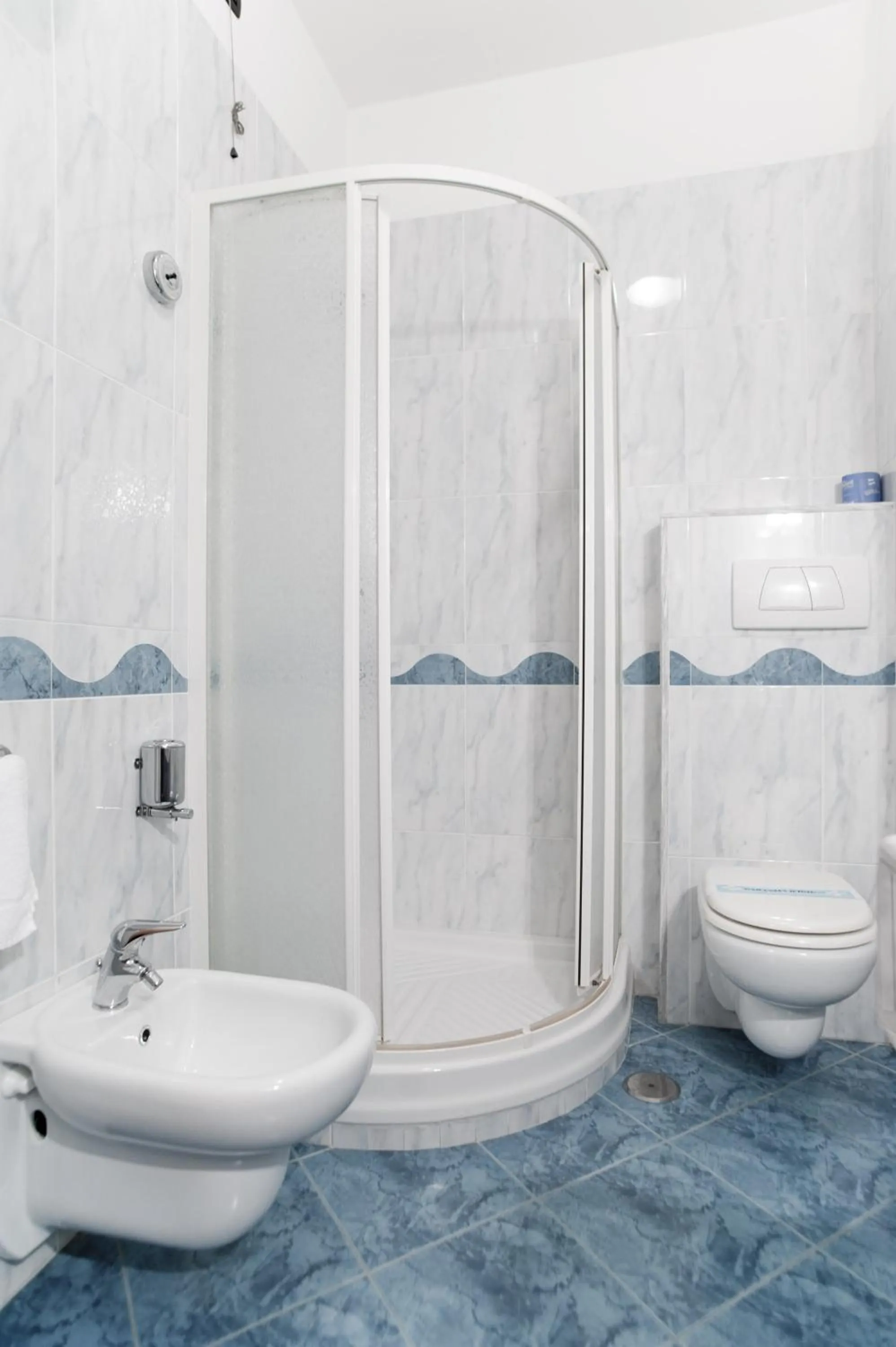 Bathroom in Hotel Daniela