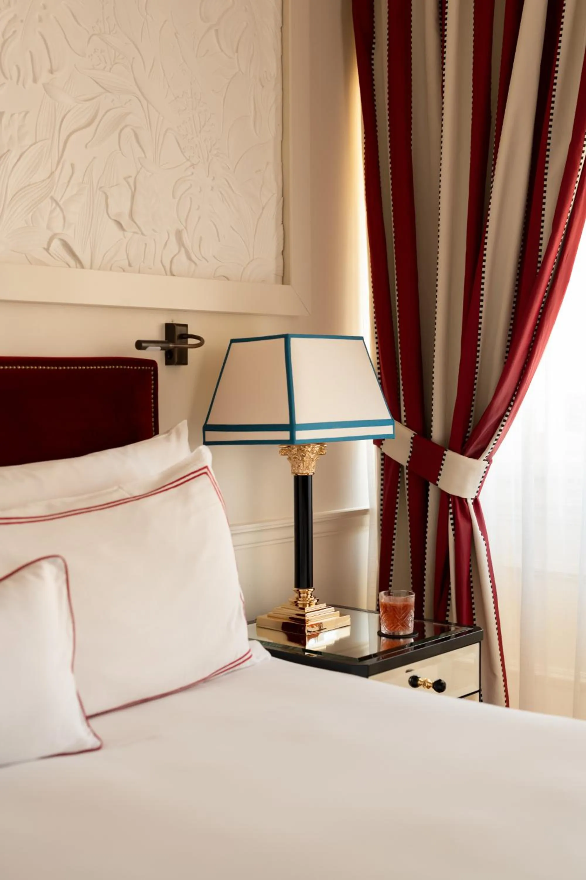 Decorative detail, Bed in Palazzo Ripetta