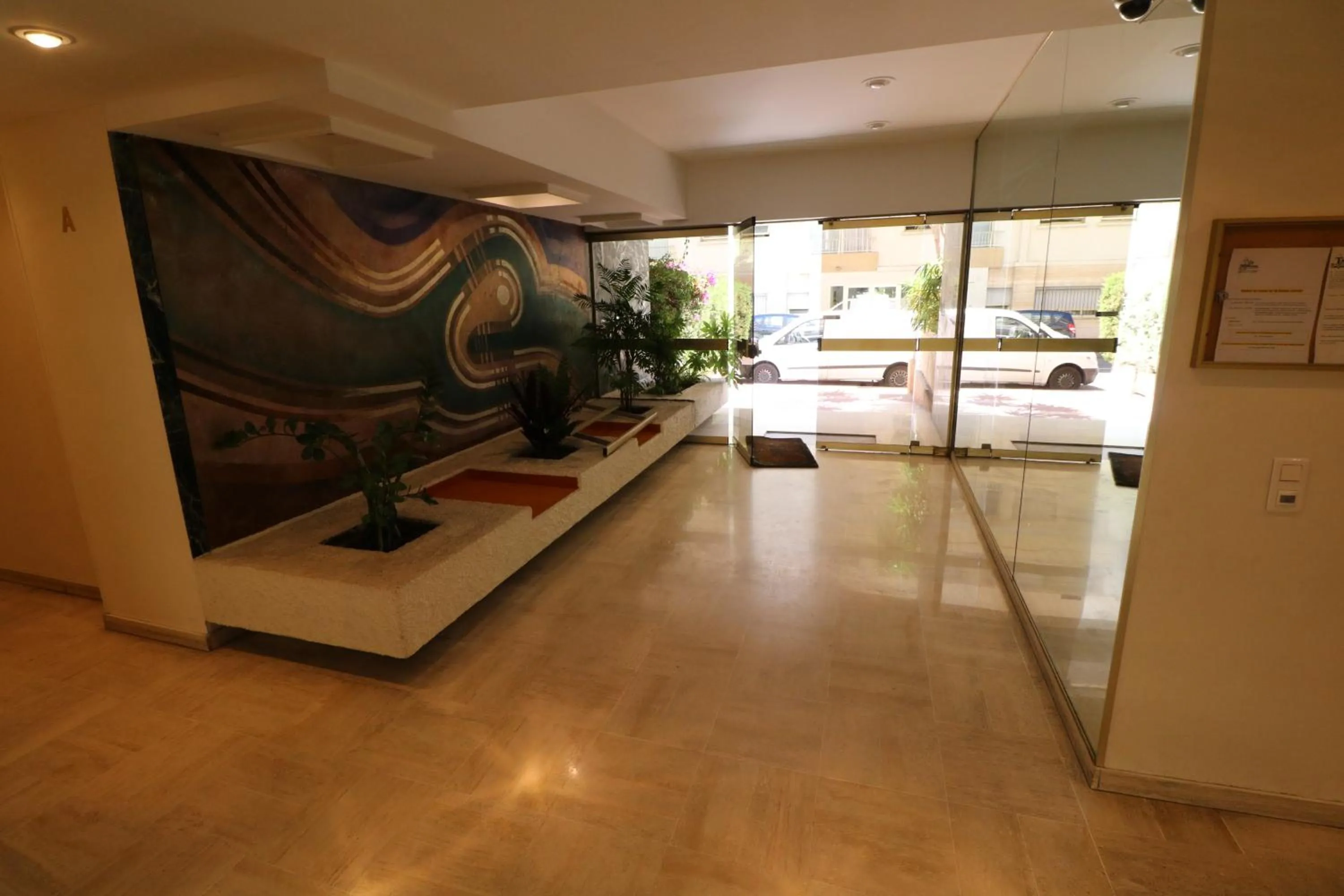 Facade/entrance in 2 bedroom & studio Palais Royal 2 mins from Croisette and Carlton