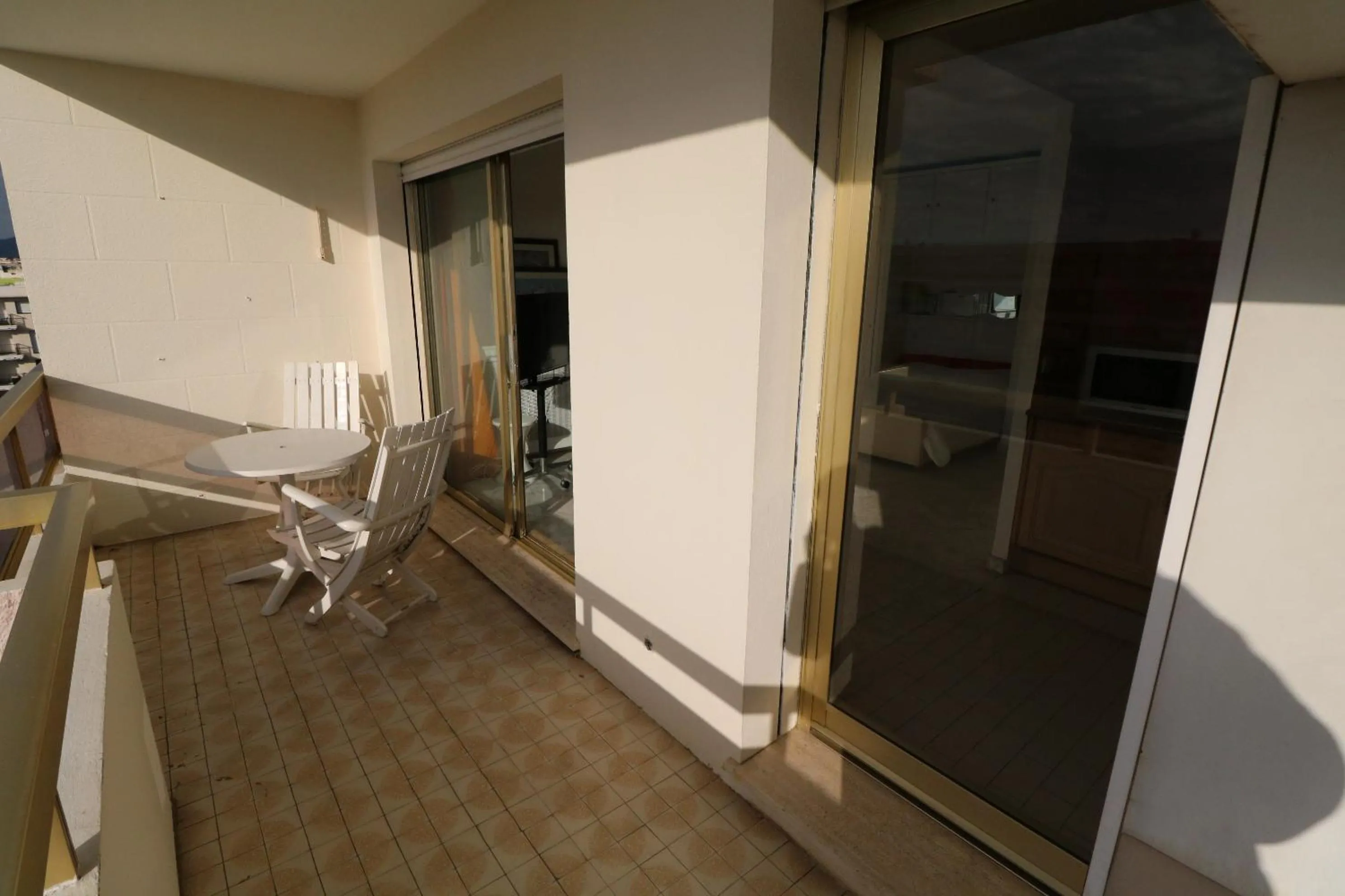 Balcony/Terrace in 2 bedroom & studio Palais Royal 2 mins from Croisette and Carlton