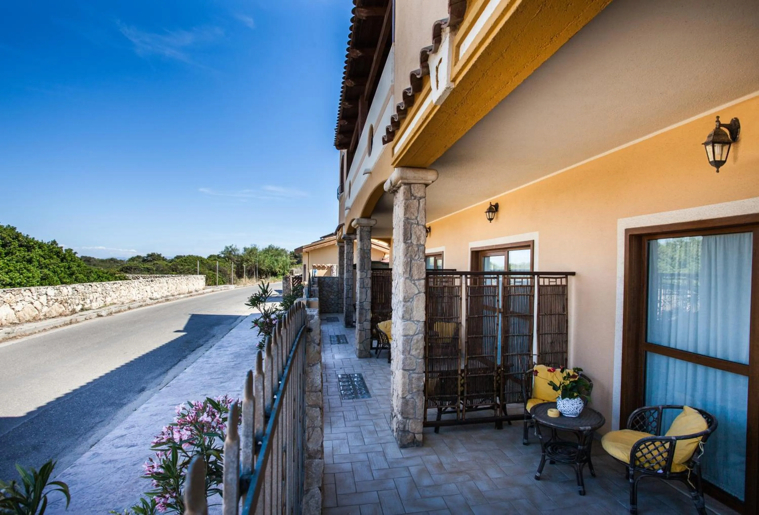 Patio in Hotel Raffael PHG