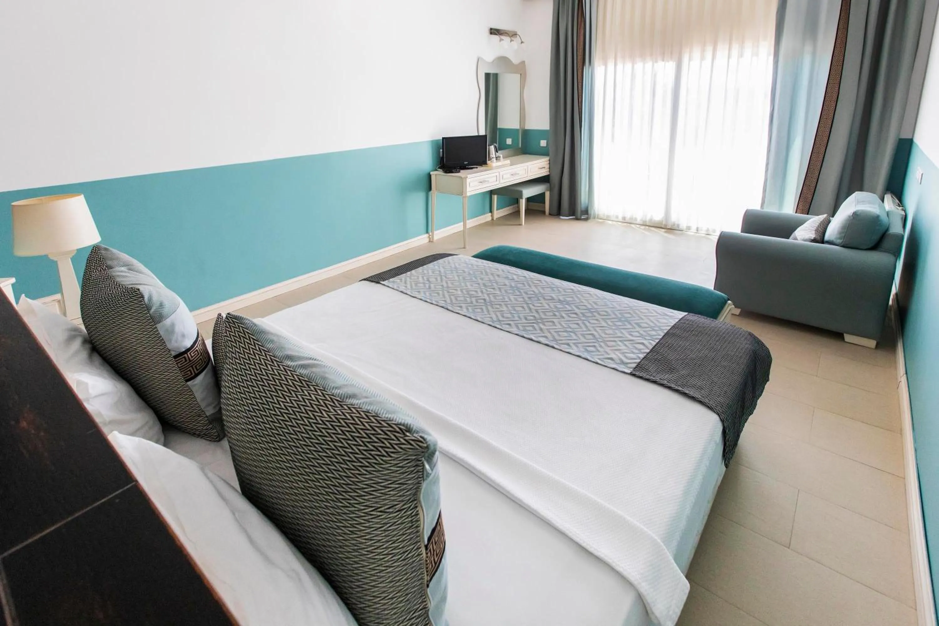 Bed in Manastir Hotel & Suites