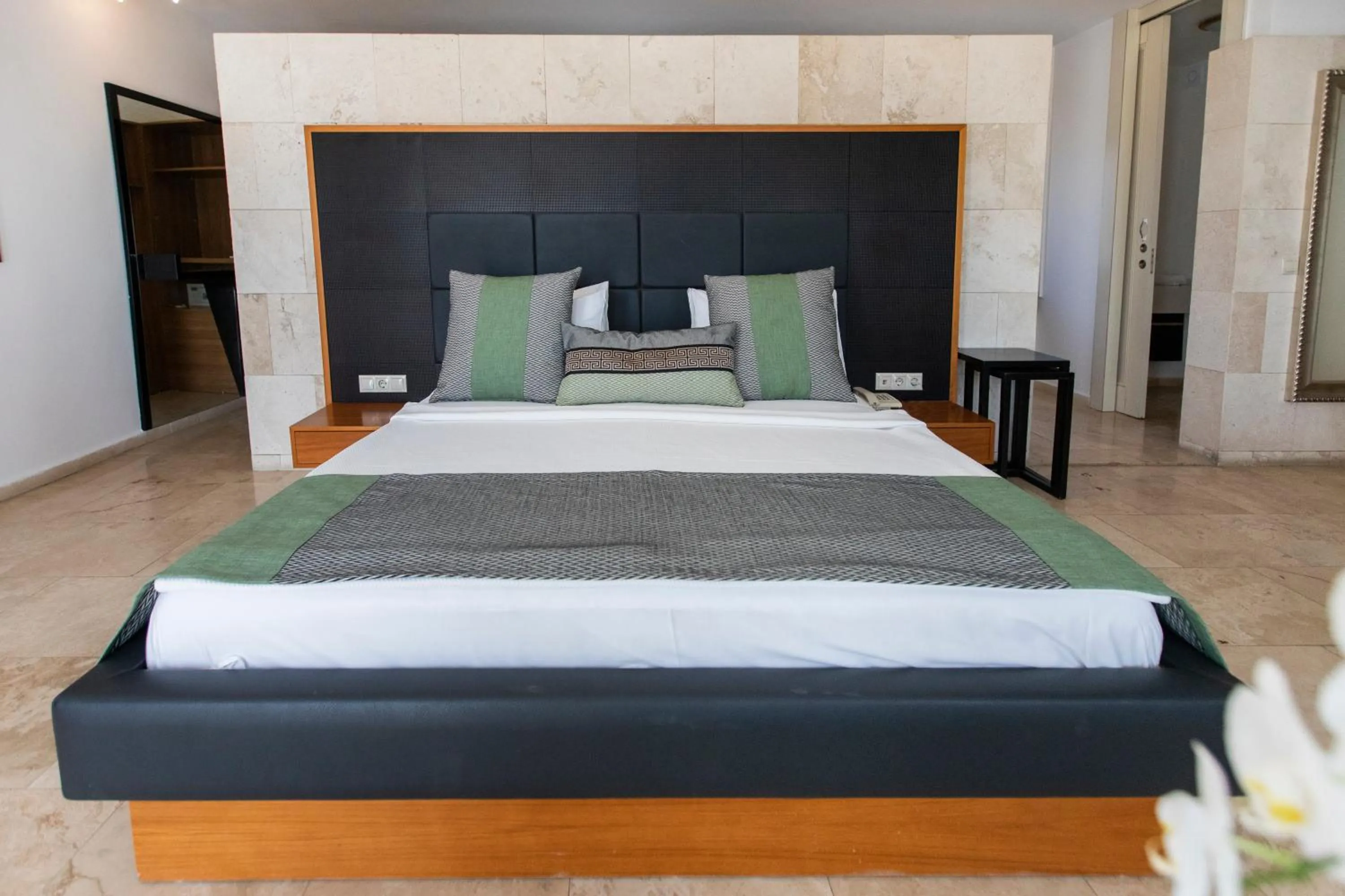 Bed in Manastir Hotel & Suites