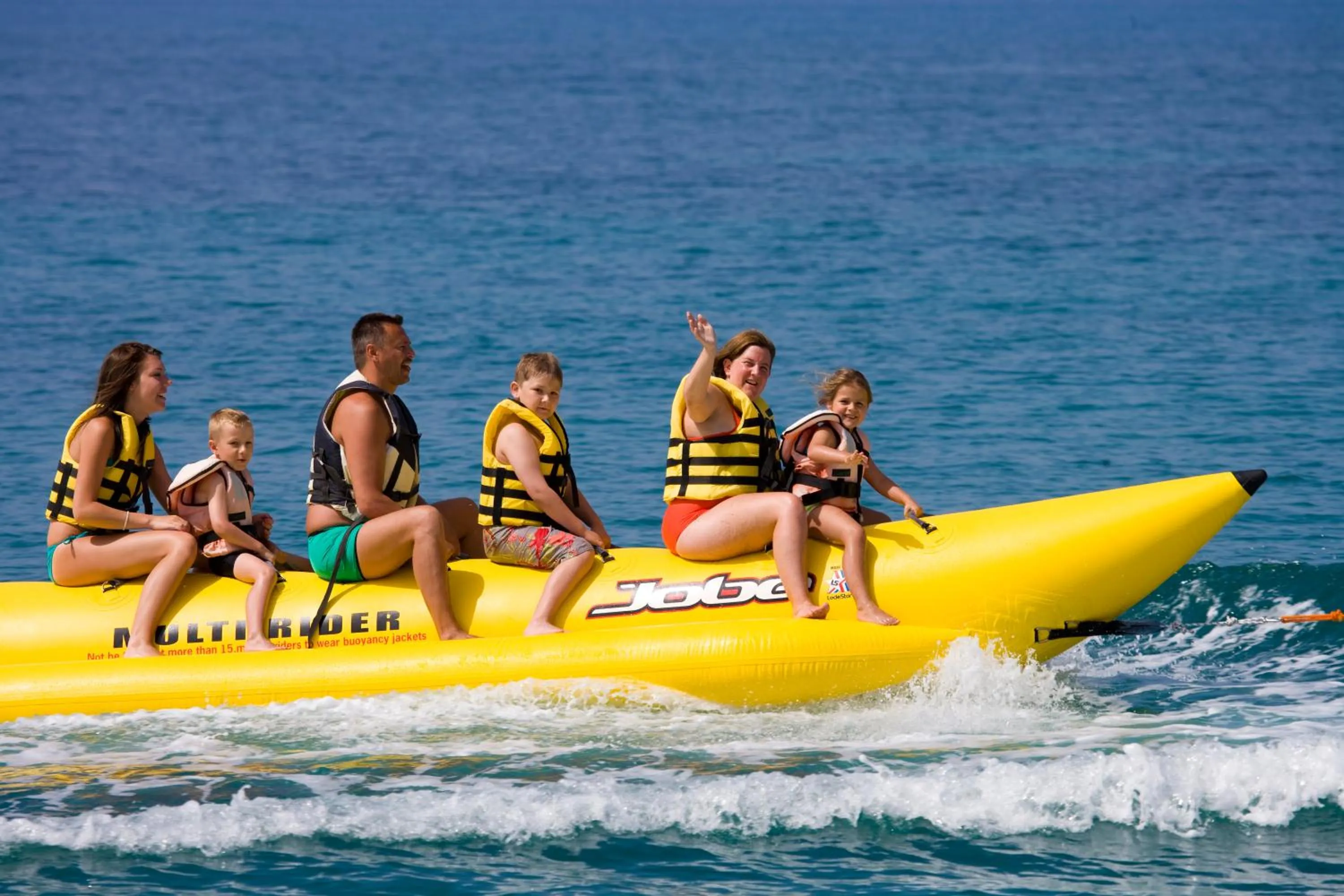 Day in Fantasia Deluxe Hotel