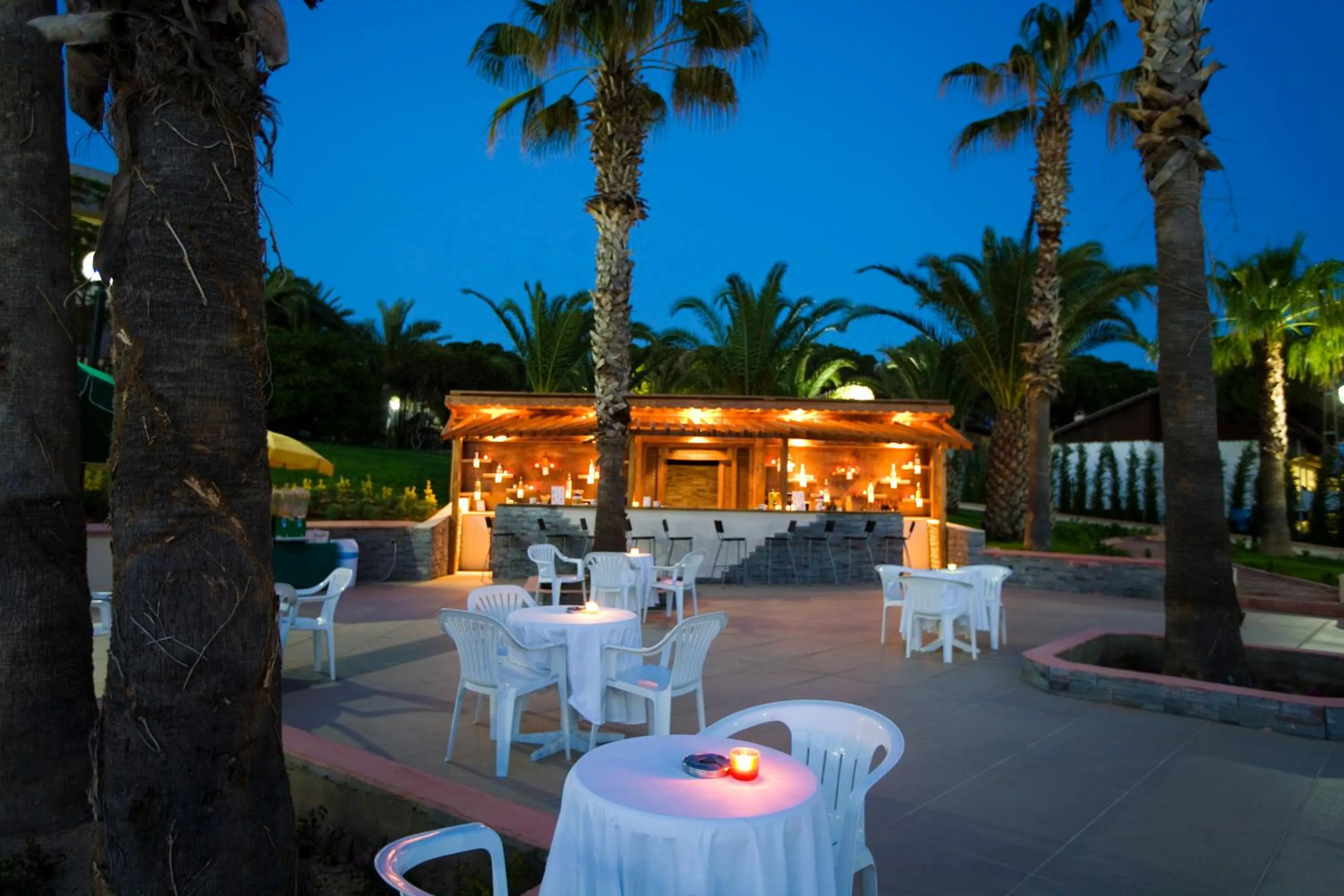 Restaurant/places to eat in Fantasia Deluxe Hotel