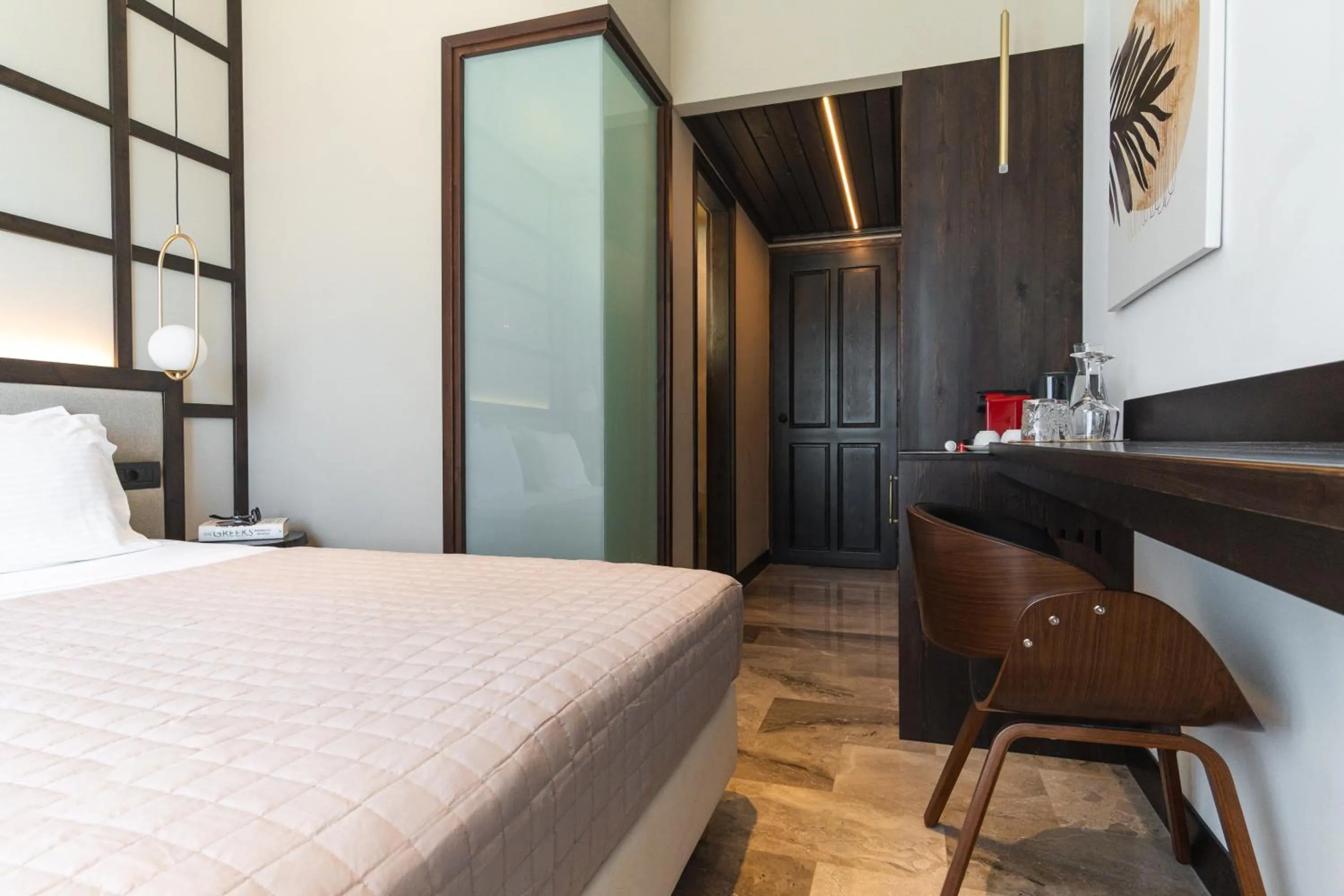 Bed in Sunrise Hotel