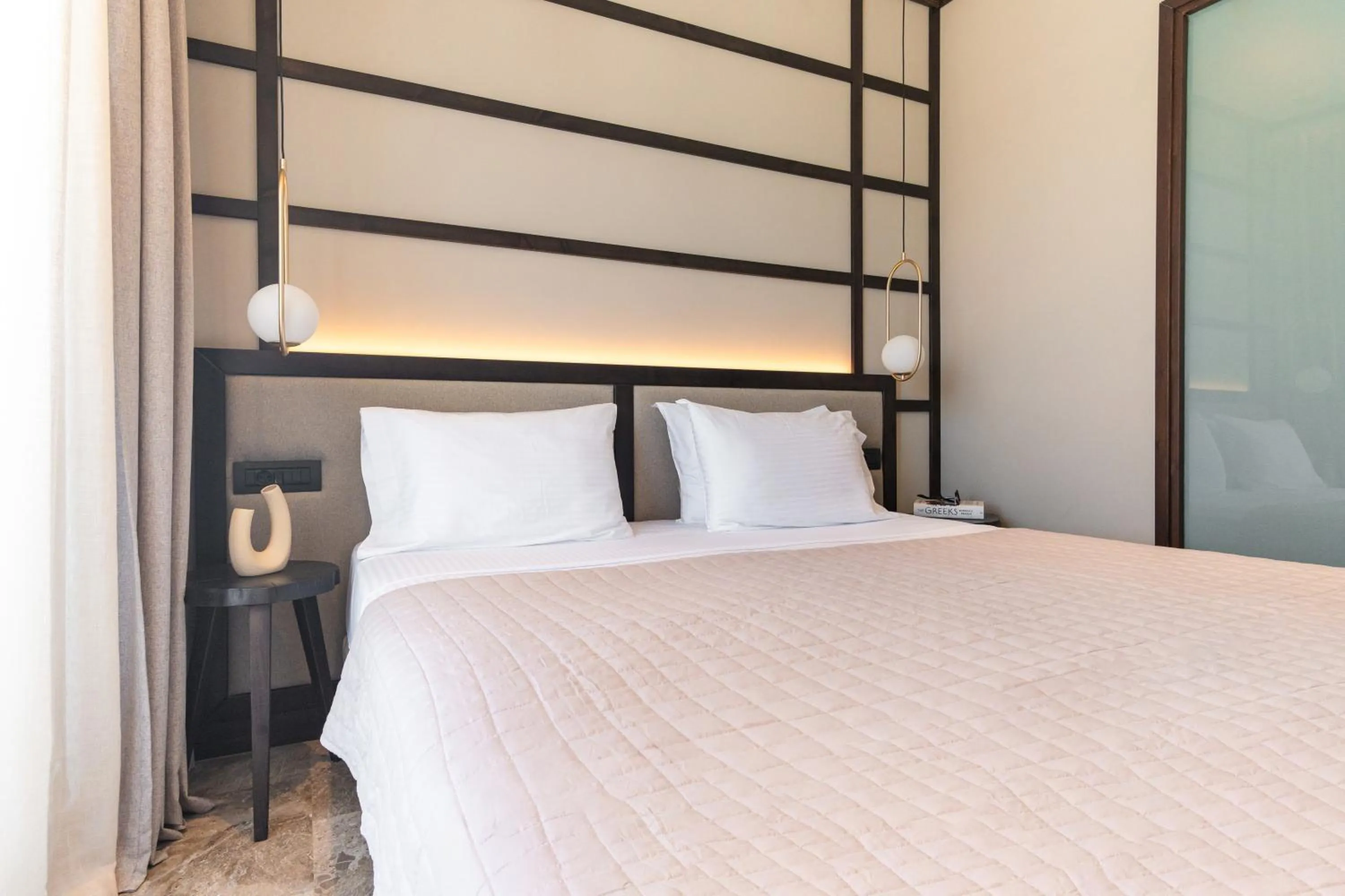 Bed in Sunrise Hotel