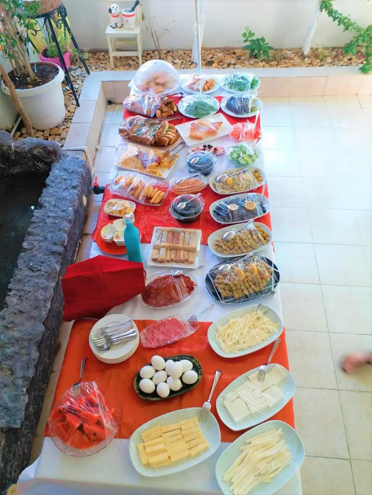 Breakfast in Nese Hotel