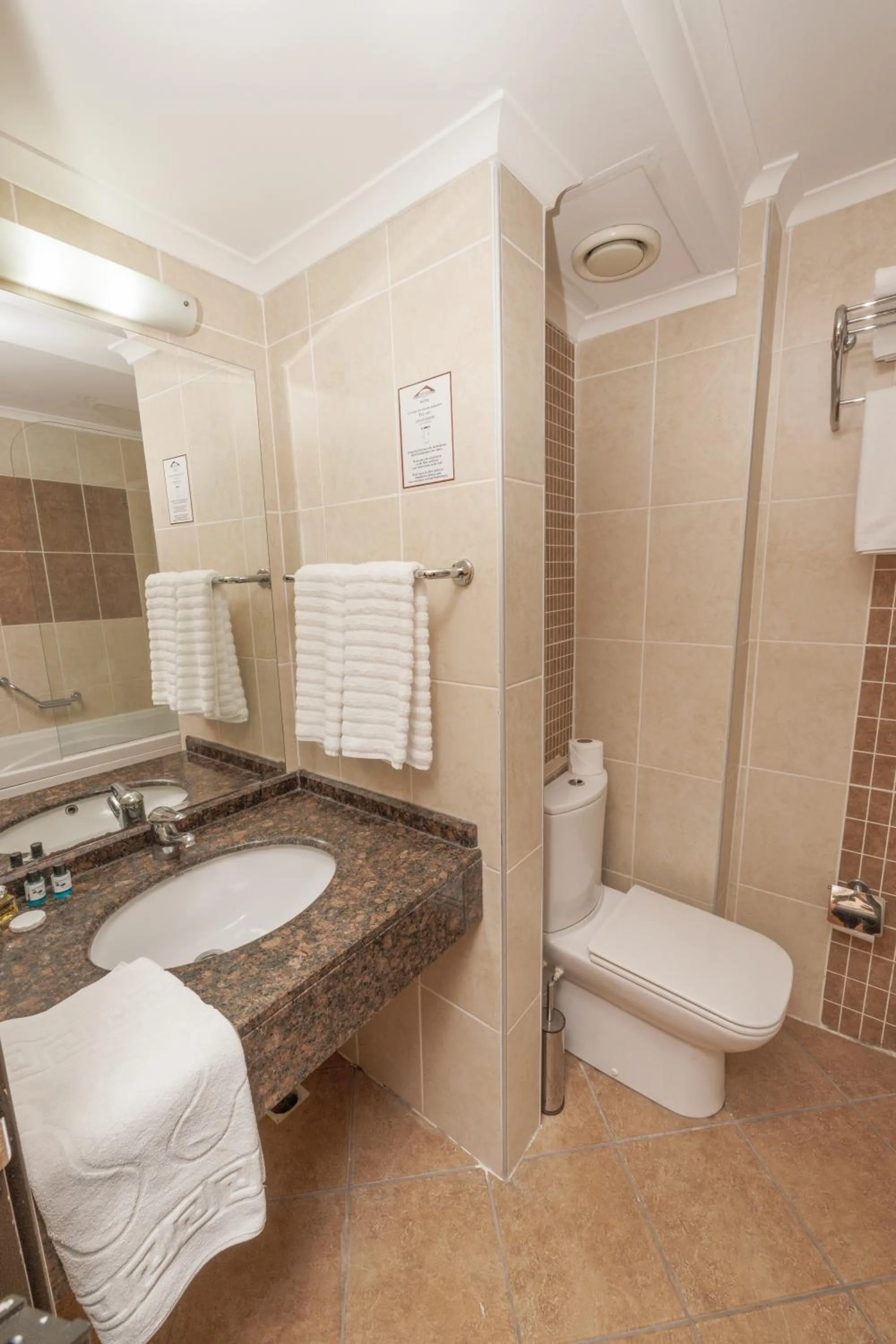 Bathroom in selin otel spa belek