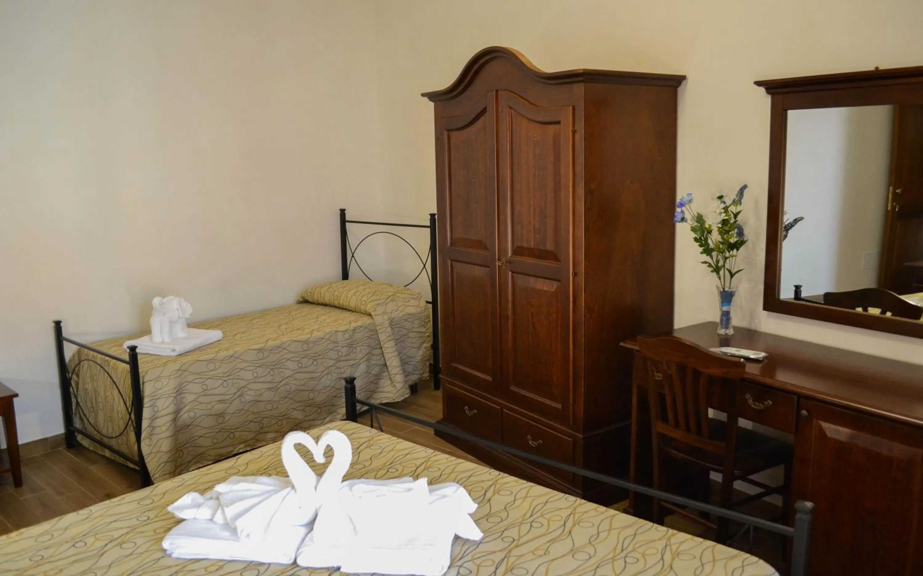 Photo of the whole room, Bed in B&B Castiglione