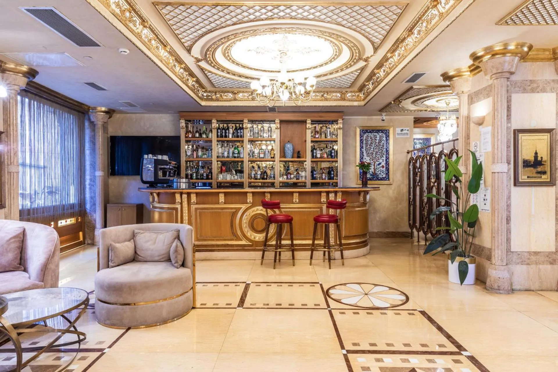 Food and drinks in Wyndham Istanbul Old City