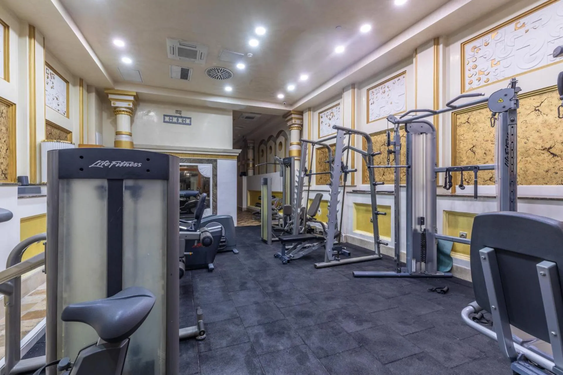 Fitness centre/facilities in Wyndham Istanbul Old City