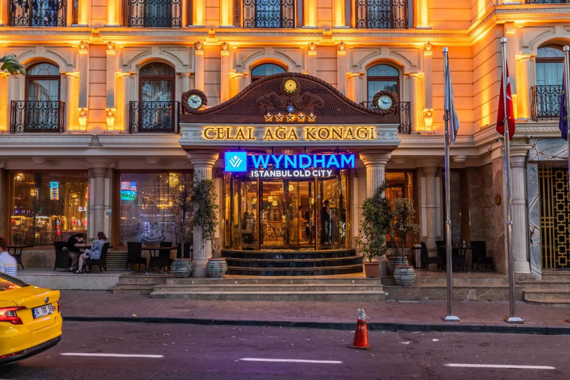 Property building in Wyndham Istanbul Old City